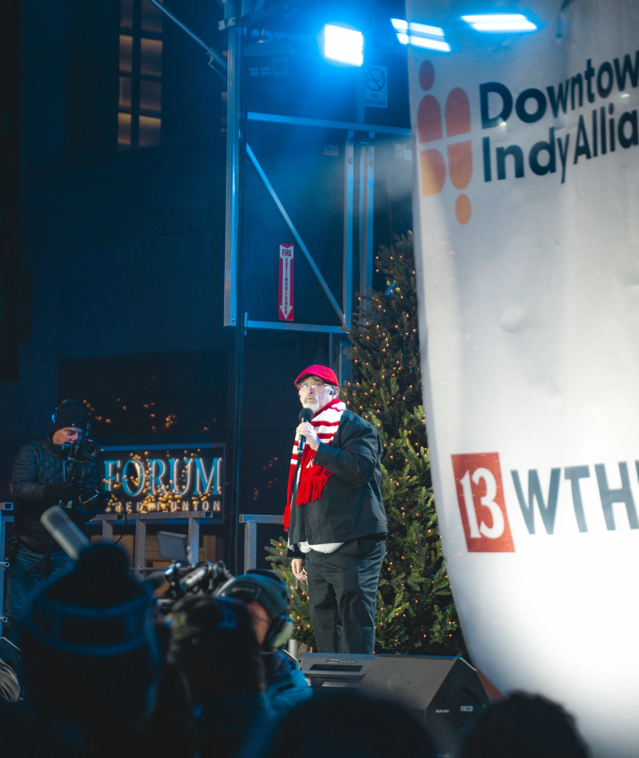 tree lighting 2025-31.jpg