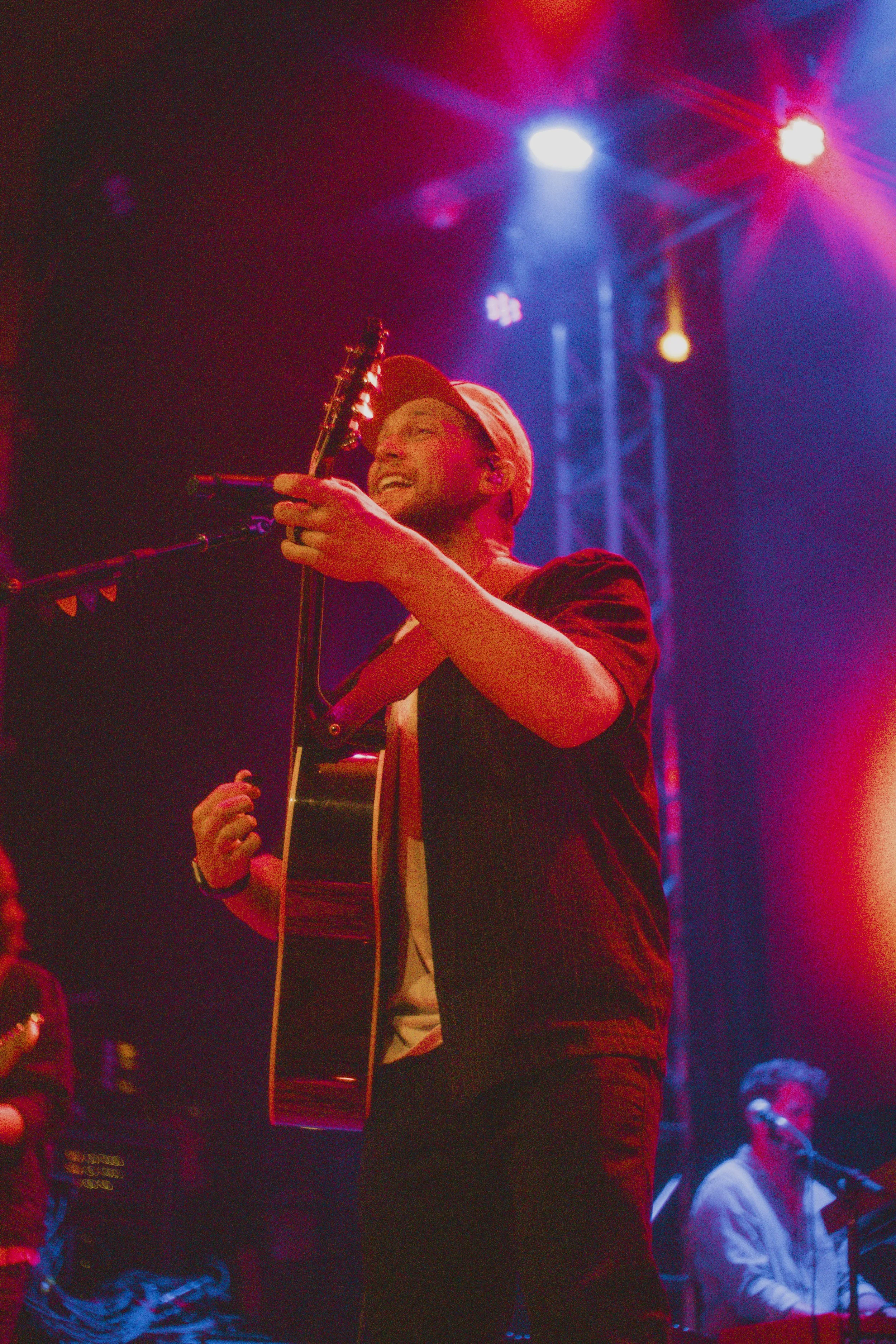 Phillip Phillips-27.jpg