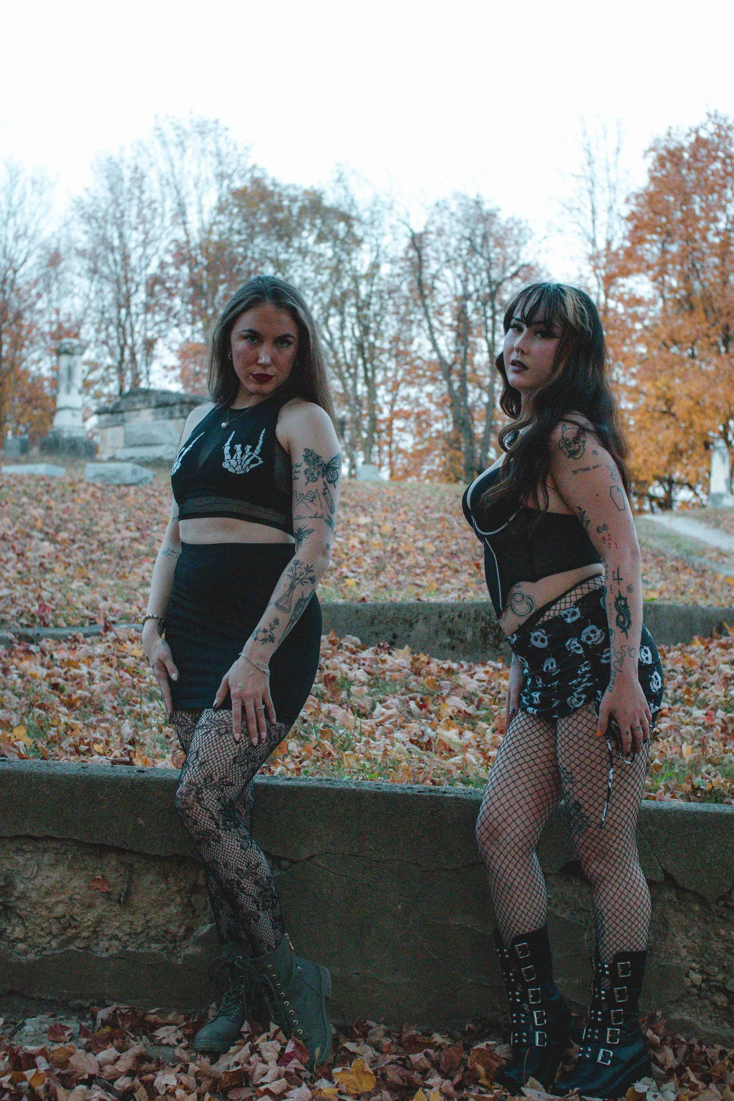 ray & friends graveyard (6 of 86).jpg