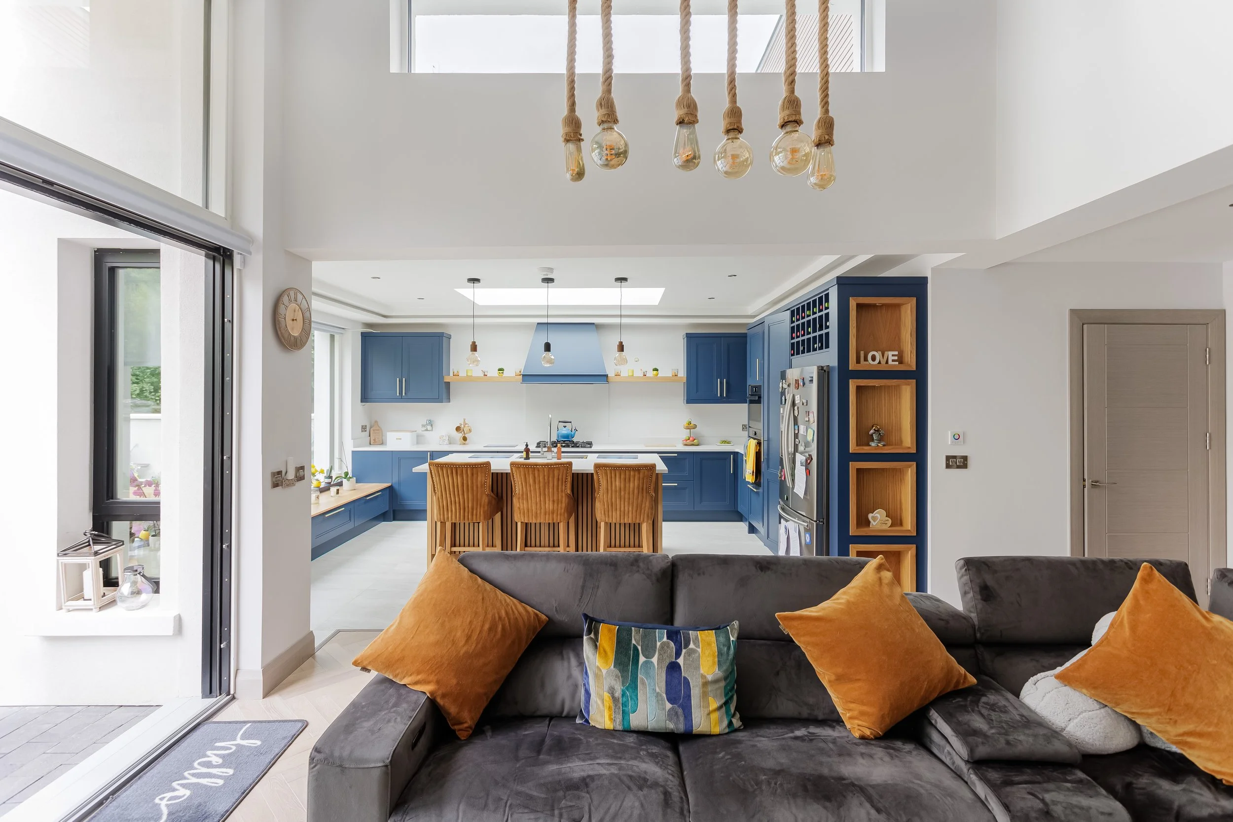 RS - 6 Whitethorn Grove-4.jpg