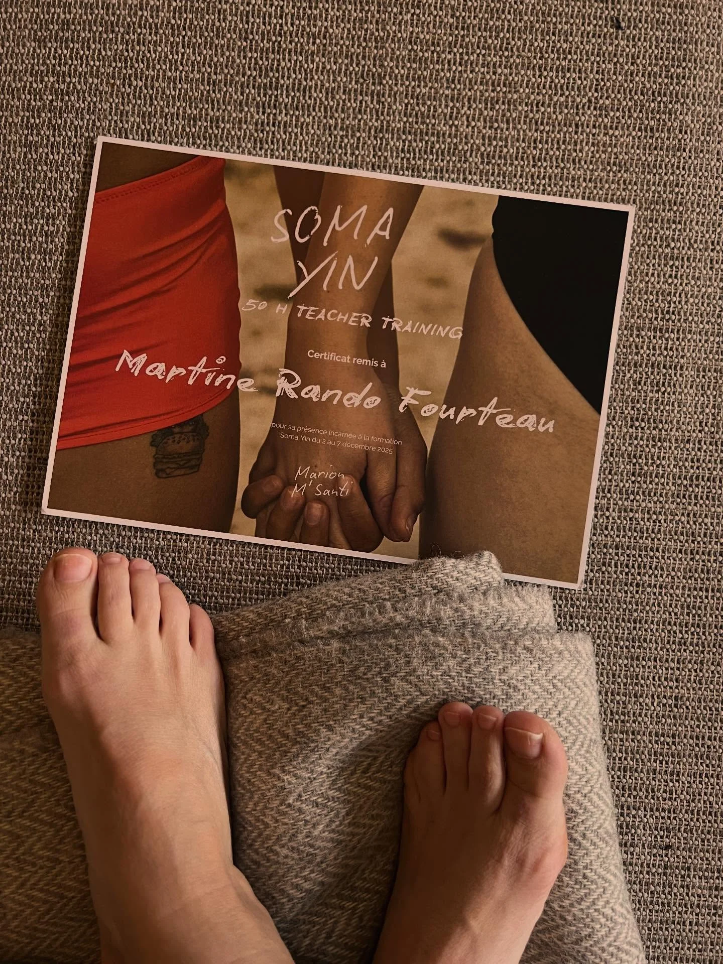 𝕊𝕠𝕞𝕒 𝕪𝕚𝕟&hellip;

Cette semaine, j&rsquo;ai plong&eacute; au c&oelig;ur du Soma Yin, et j&rsquo;en ressors non seulement dipl&ocirc;m&eacute;e, travers&eacute;e, transform&eacute;e.
Cette pratique m&rsquo;apprend depuis des ann&eacute;es &agra