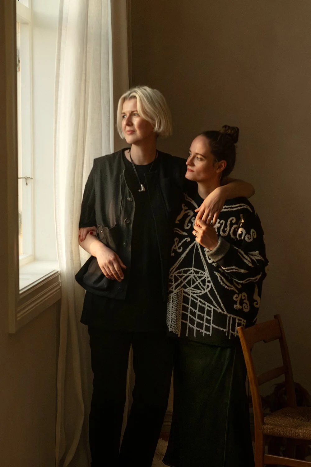 Laura Muthesius and Nora Eisermann.jpg