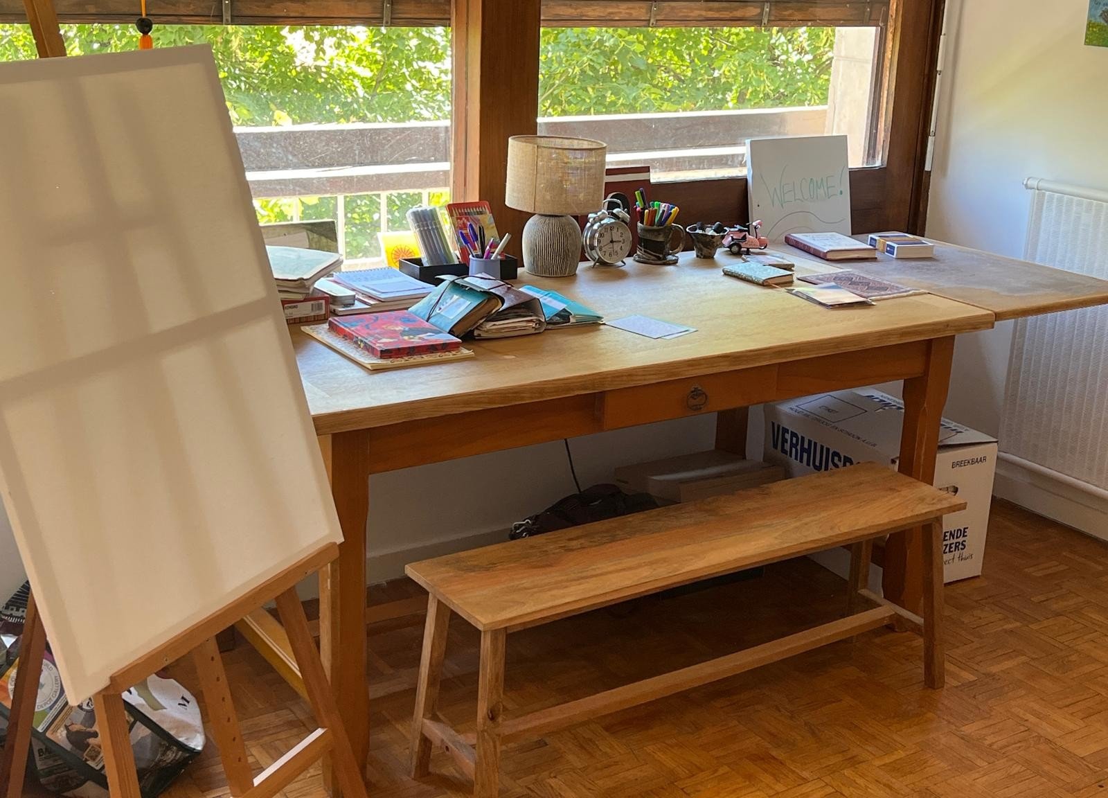 The Manifesting Table