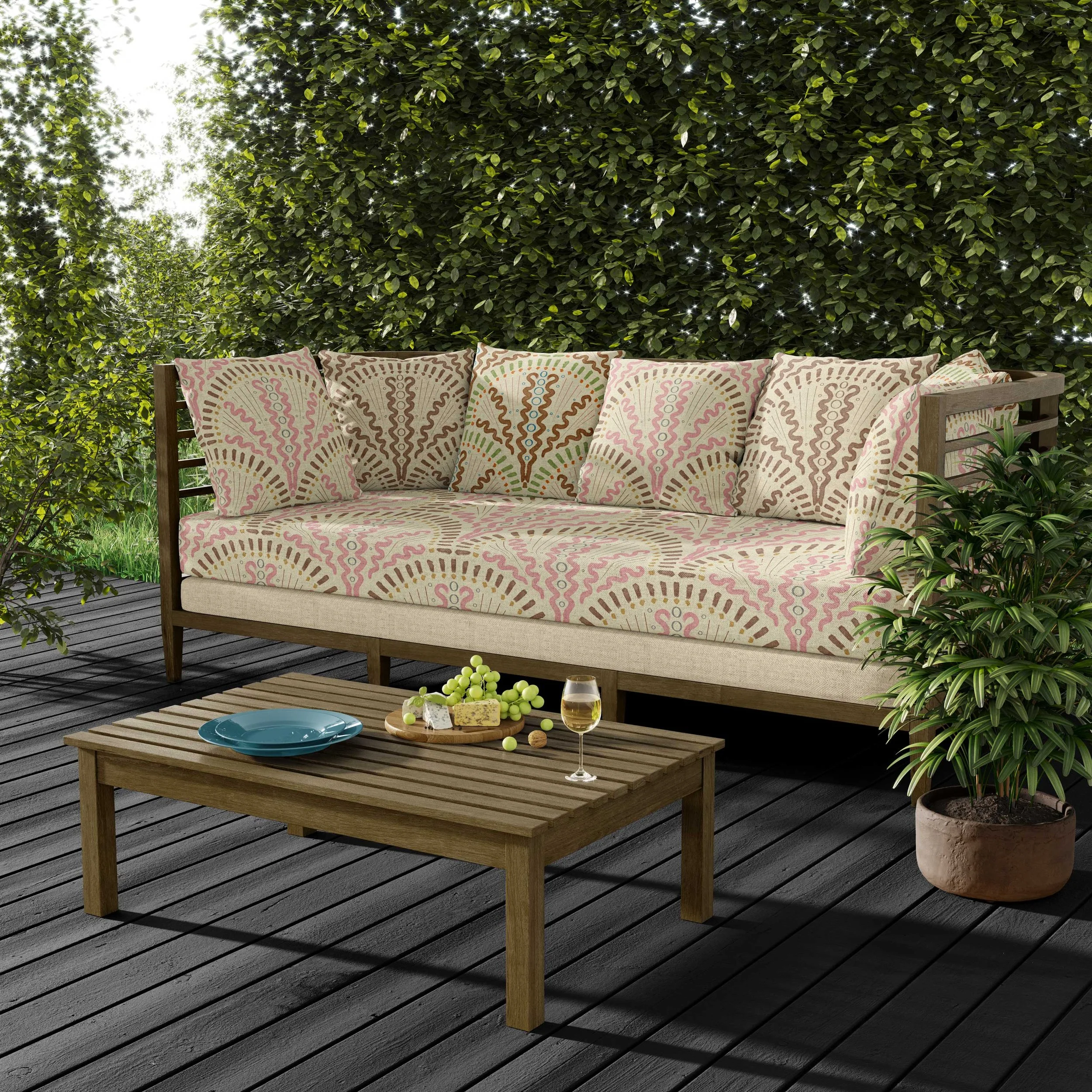 Feeling Africa
Colorways: 09 (on Cream) and 10 (on Cream)