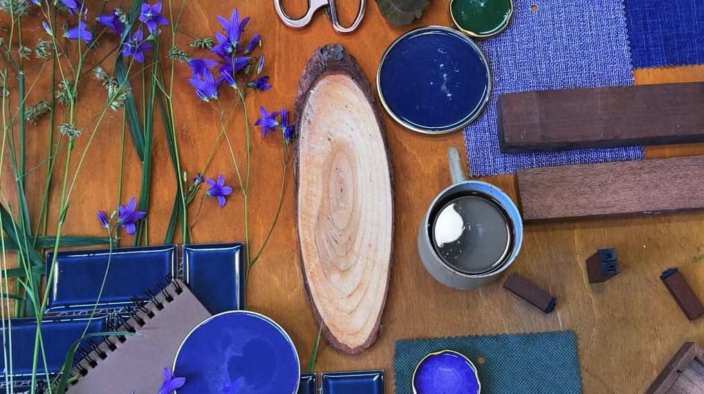 Looking for Nature-Inspired Wallpaper &amp; Fabric Patterns That Tell a Story? Start Here.