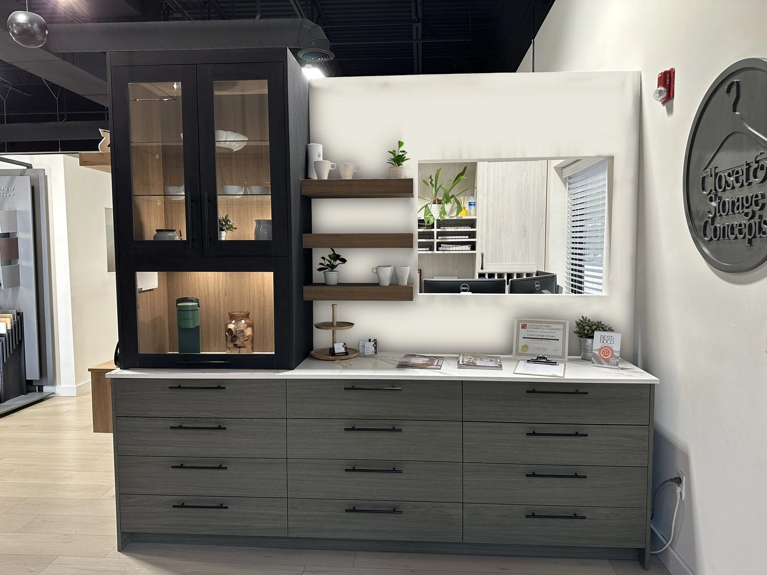 Concept 32's Showroom
Entry Drop-in
Before Install