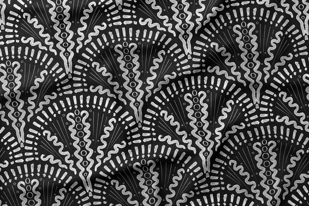 Feeling Africa
Colorway: 02 (White on Black)