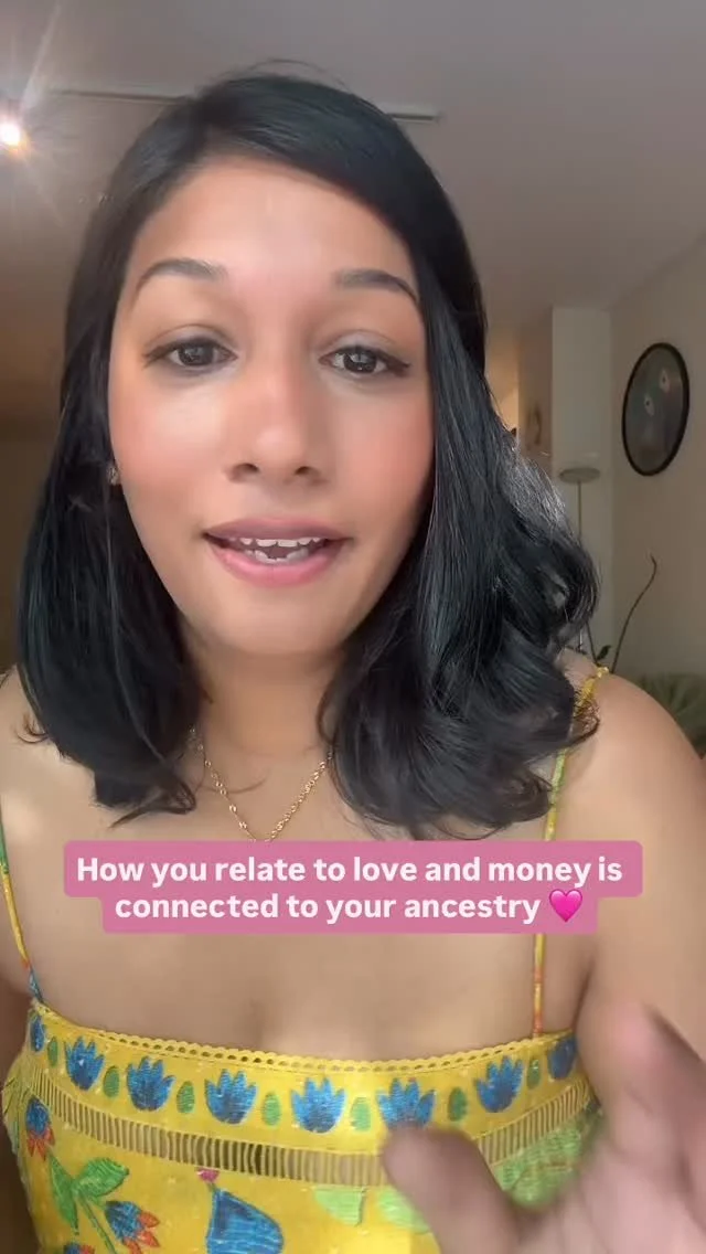 Do you push money away, even when you crave stability?
π Avoid looking at your accounts
π Spend quickly so it never piles up
π Resist financial support because it feels unsafe
These aren’t “bad habits.” They’re ancestral.