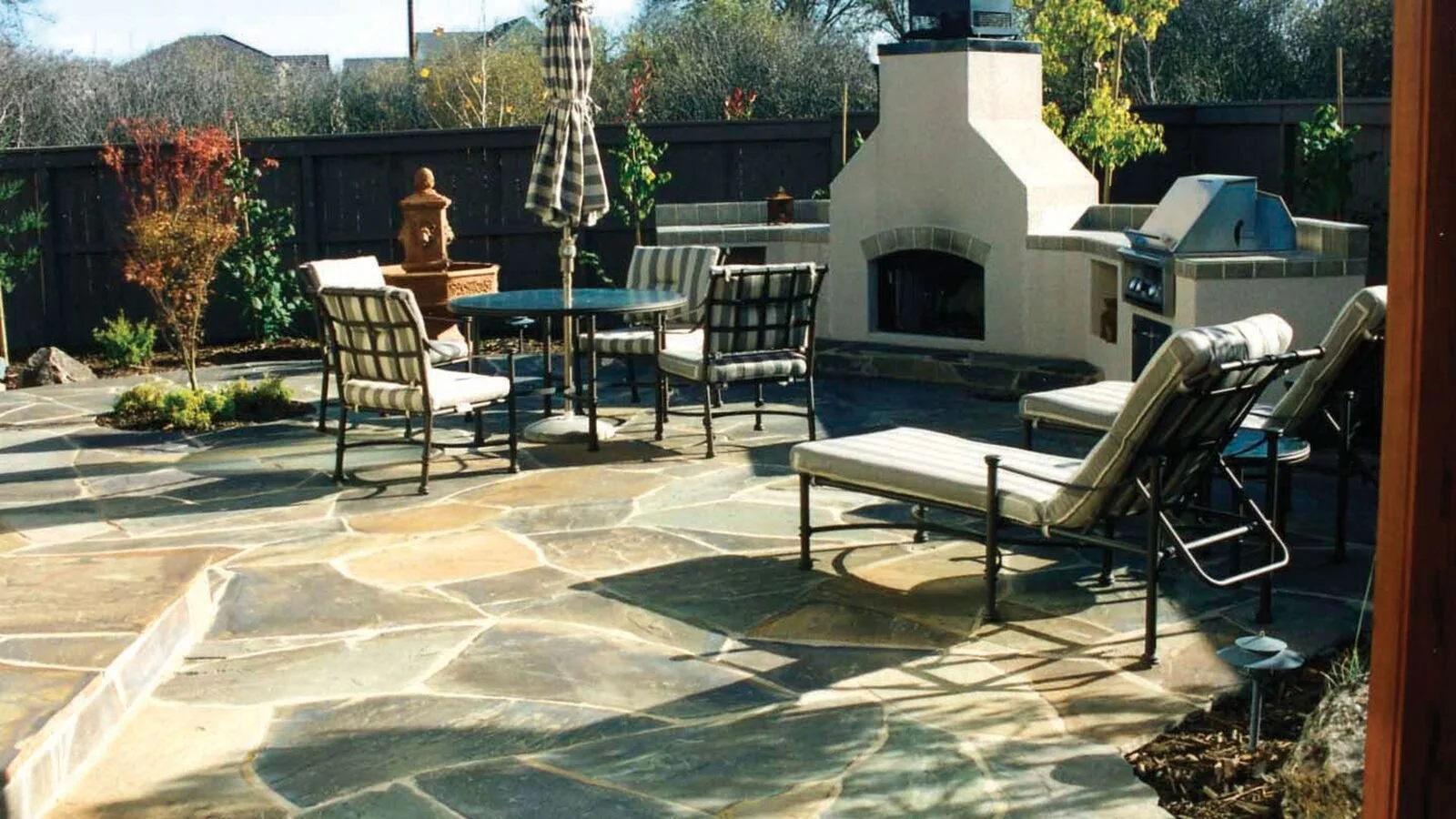 Professional Landscape Design &amp; Installation Guide