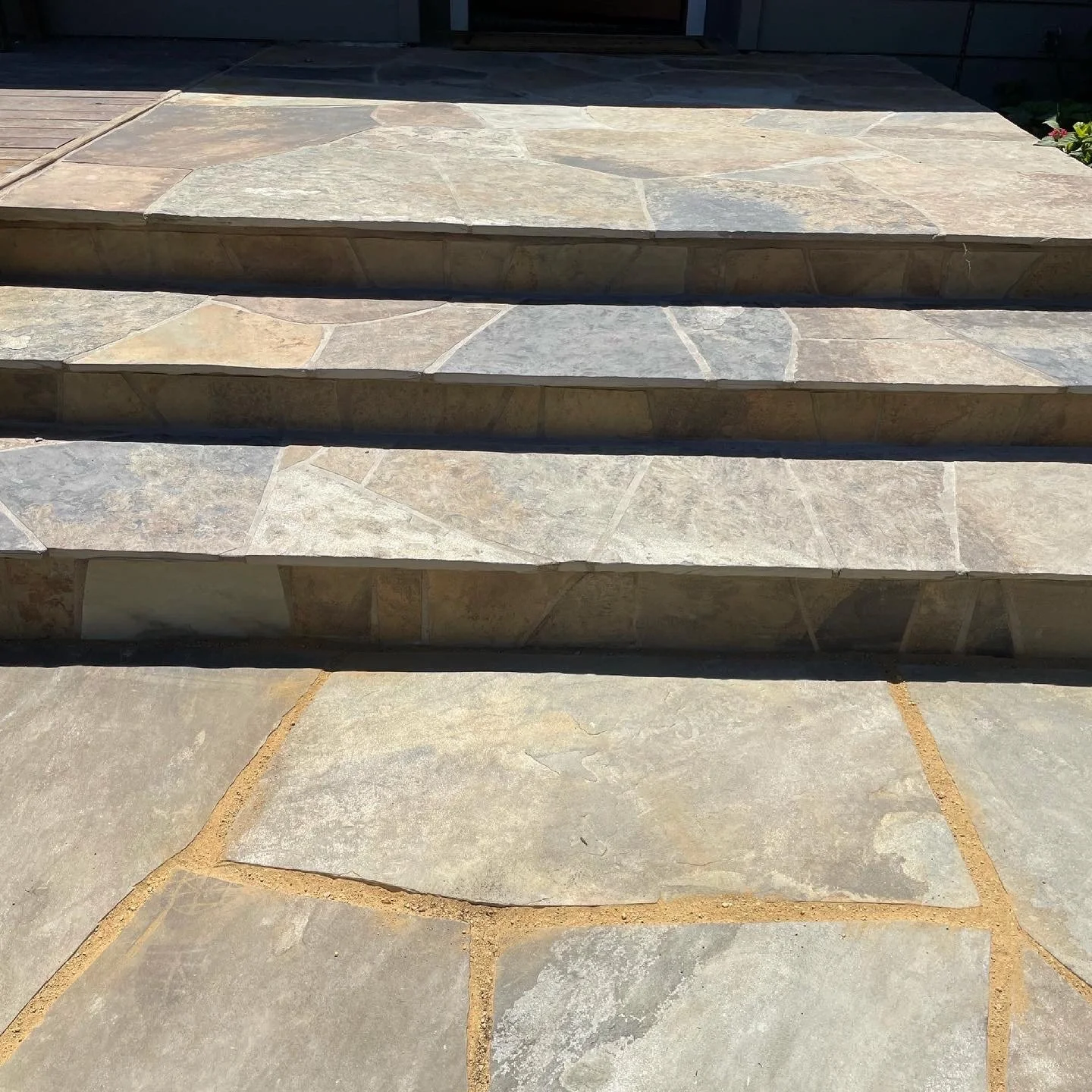 Dakota flagstone steps set on concrete base in Bennett Valley, CA.