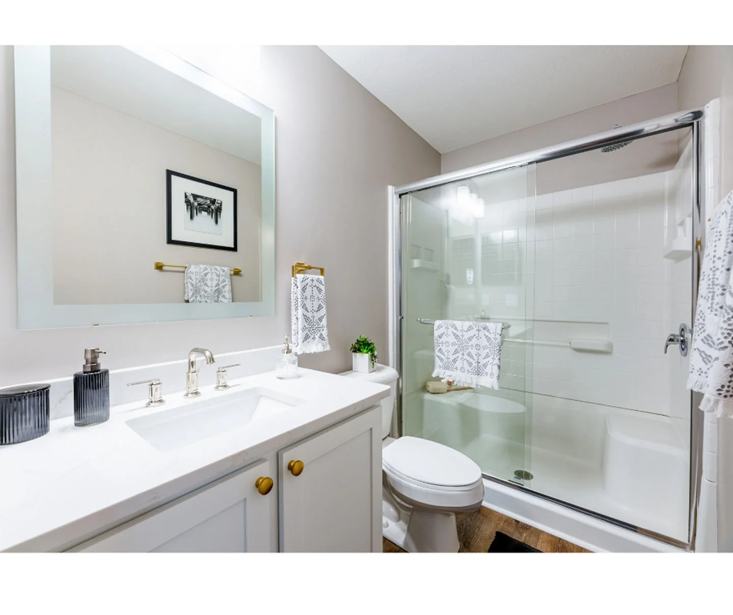 ✨ Welcome to The Gramercy ✨

Enjoy open, spacious layouts, fresh finishes, and a warm, welcoming atmosphere that truly feels like home.

Come tour your new home at The Gramercy and see it for yourself! We&rsquo;d love to show you around and help you 