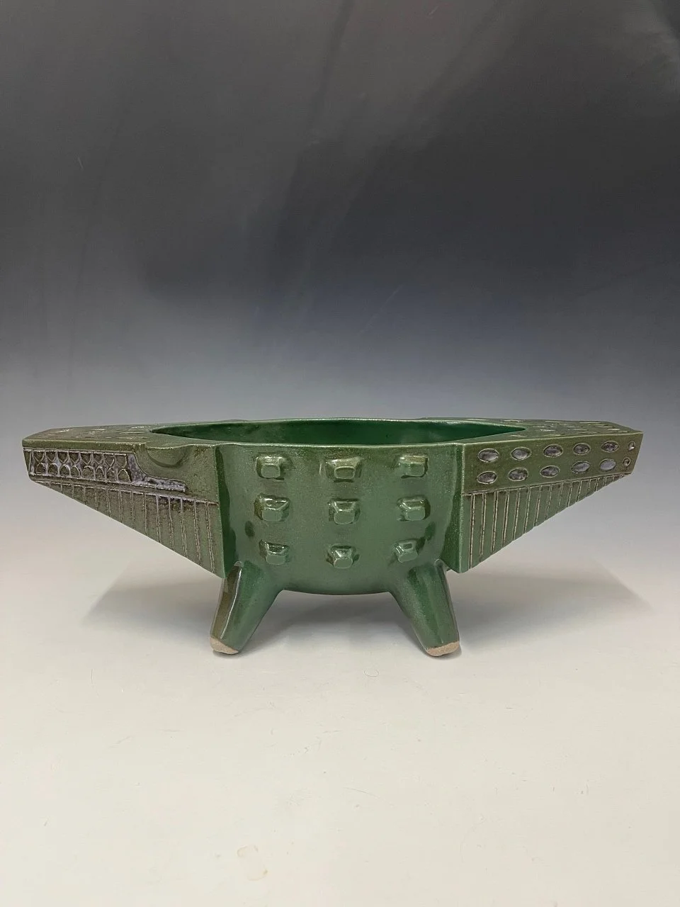 Crocodile Bowl 1.2.jpg