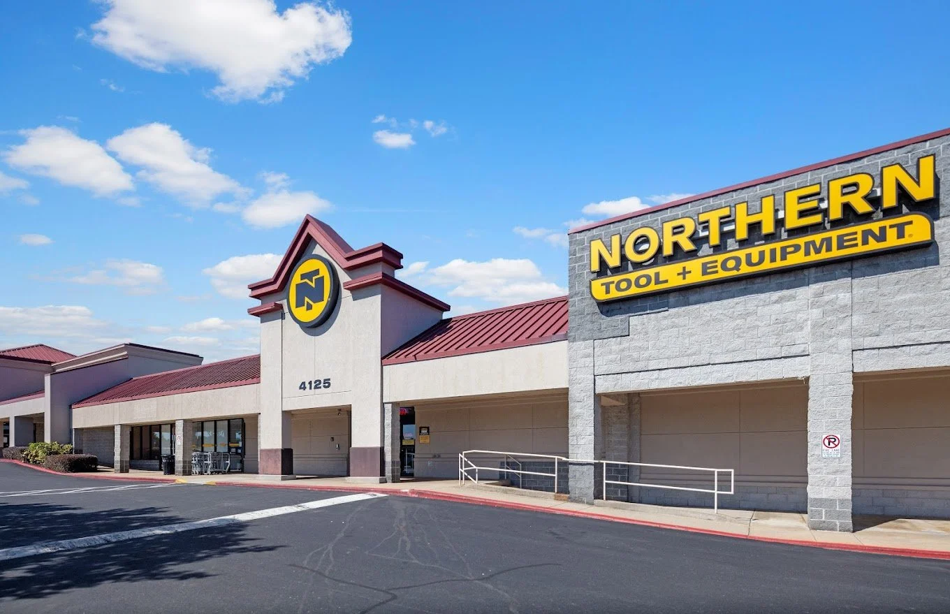 Northerntool @ lees.jpg