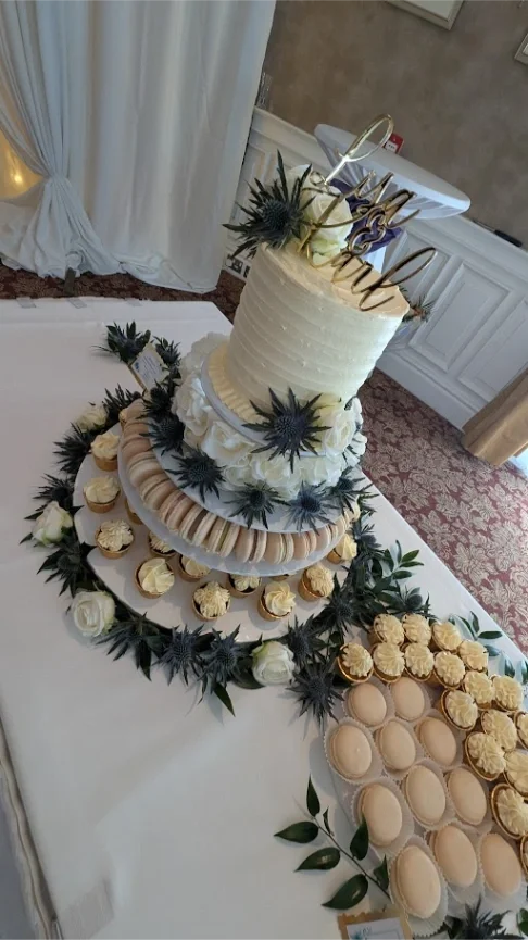 wedding_desserts_tower_mcarons_cupcakes_kettles_country_house1.webp