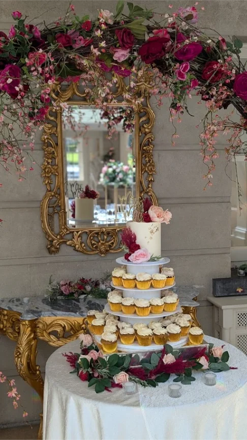 wedding_cupcakes_tower_tankardstown_house.webp