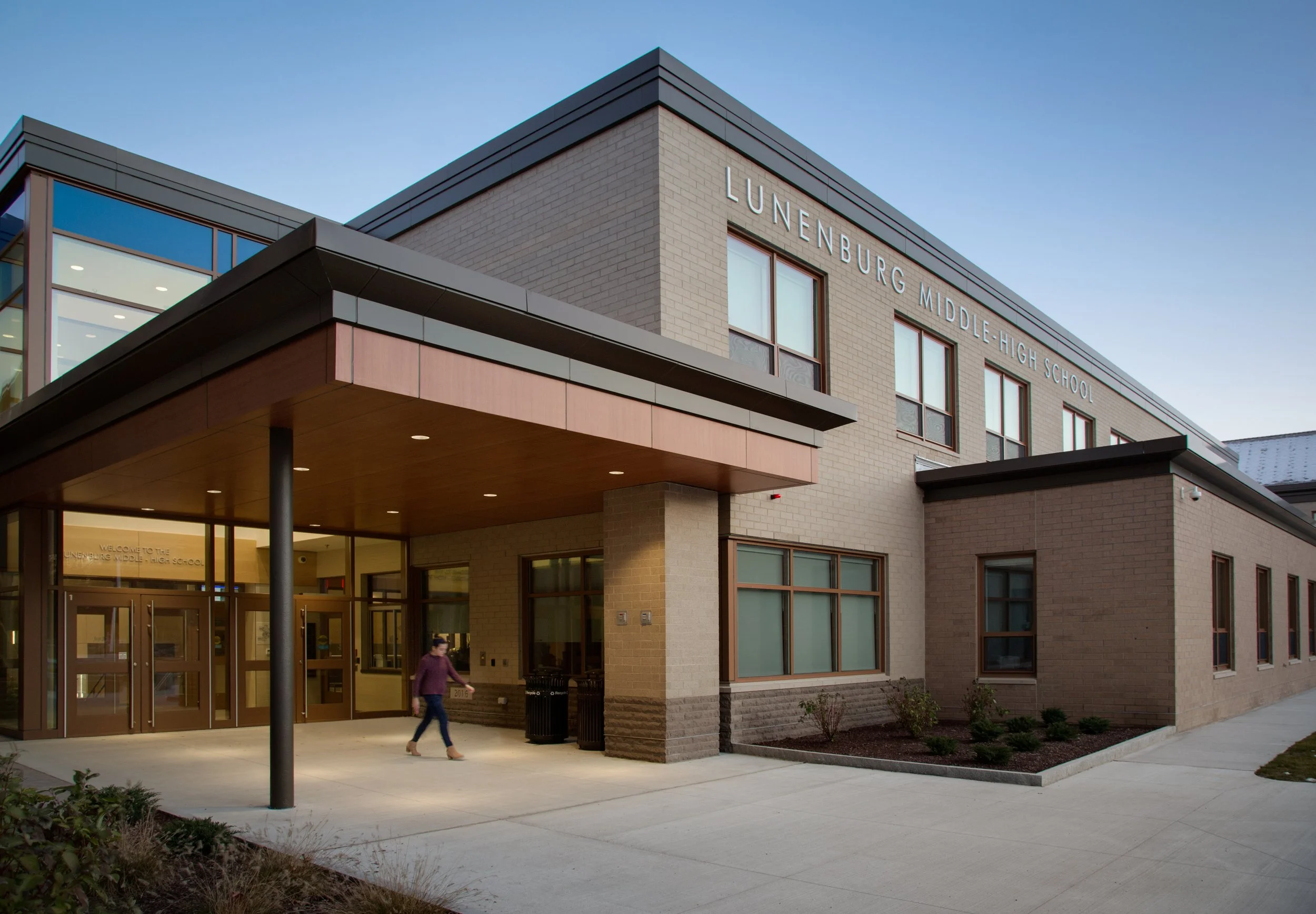 Lunenburg Middle High School