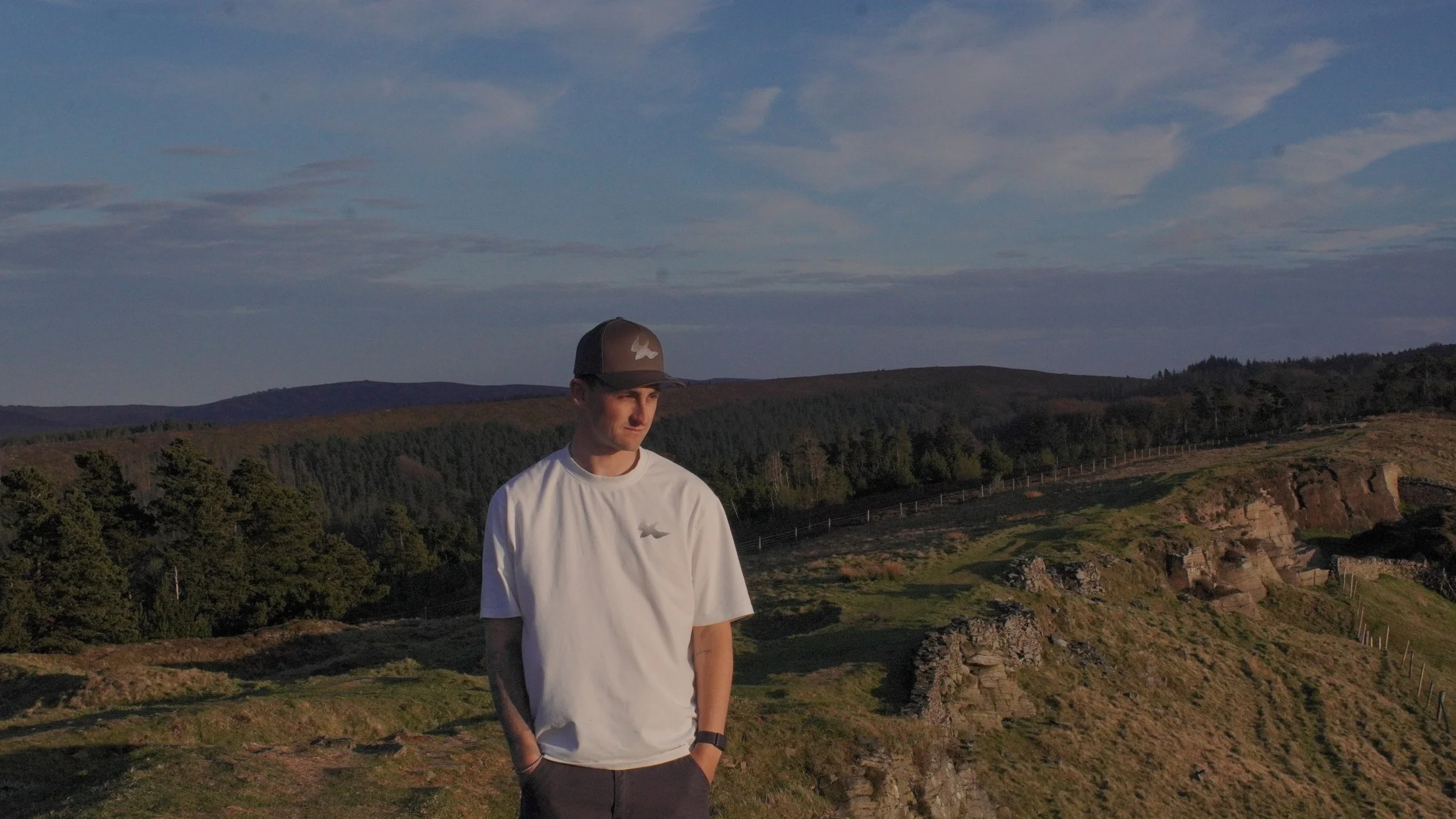 Eco-Tee  220g  Colour: White (flecked)