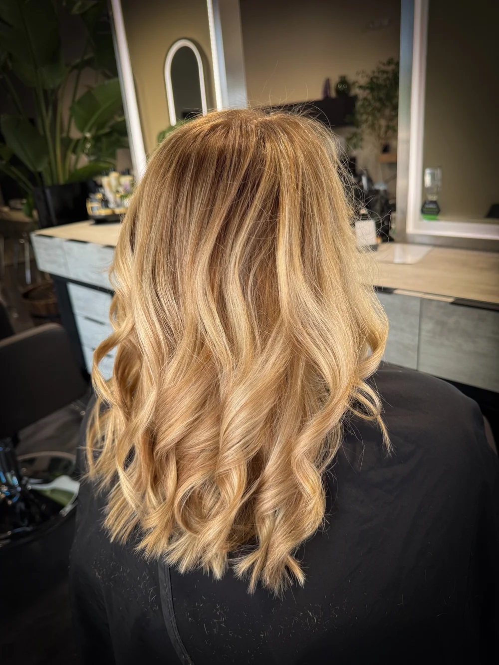 Dimensional blonde hair color at Soultuary Salon
