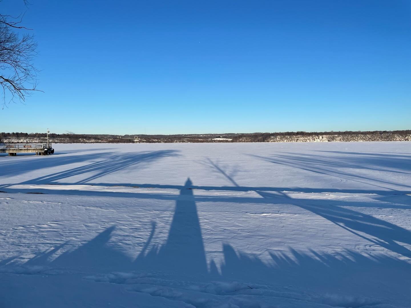 Hello winter sun! 
Weekend walk in the frozen harbour, buoyed to read the value of discomfort as part of learning &amp; to see such Hamilton backlash against the Fraser institutes&rsquo; mean, anti-humanism, glad to have made the trip to The Image Ce