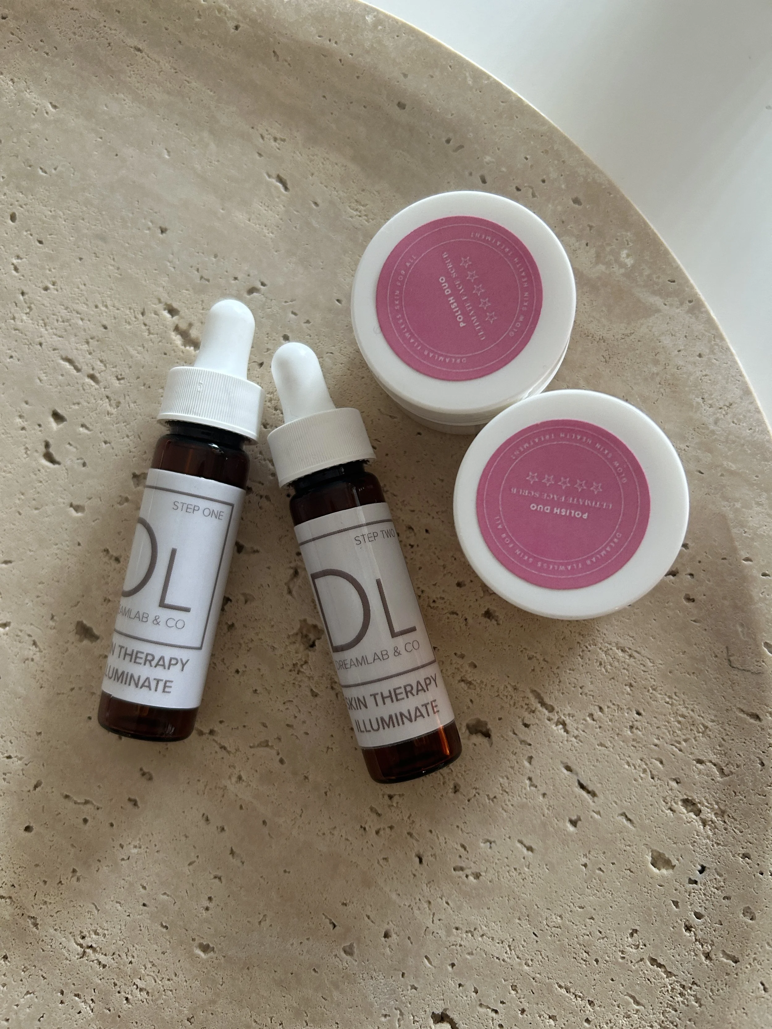 SKIN THERAPY - ILLUMONATE WITH BONUS.JPG