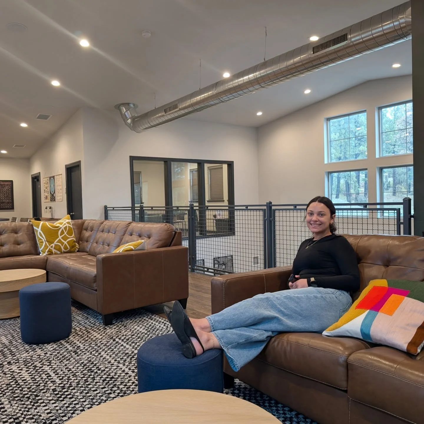 Study area and lounge update! 📓

Come by to check out the updated layout for our lounge and get some work done or just hang out! 🛋️

We'd love to hear from you about what extra features you'd like added as well! ✨

#thecommonsatsawmill #nau #naulum