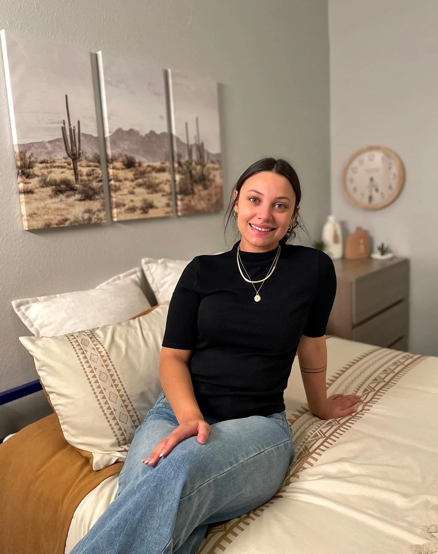 Now leasing for Fall 2026-2027! π
Secure your home in one of our Studio, 2-Bedroom, or 4-Bedroom apartments and lock in rates as low as $809/month!! π€©
Plus, application fees are deferred and you don’t have to put any immediate money down to