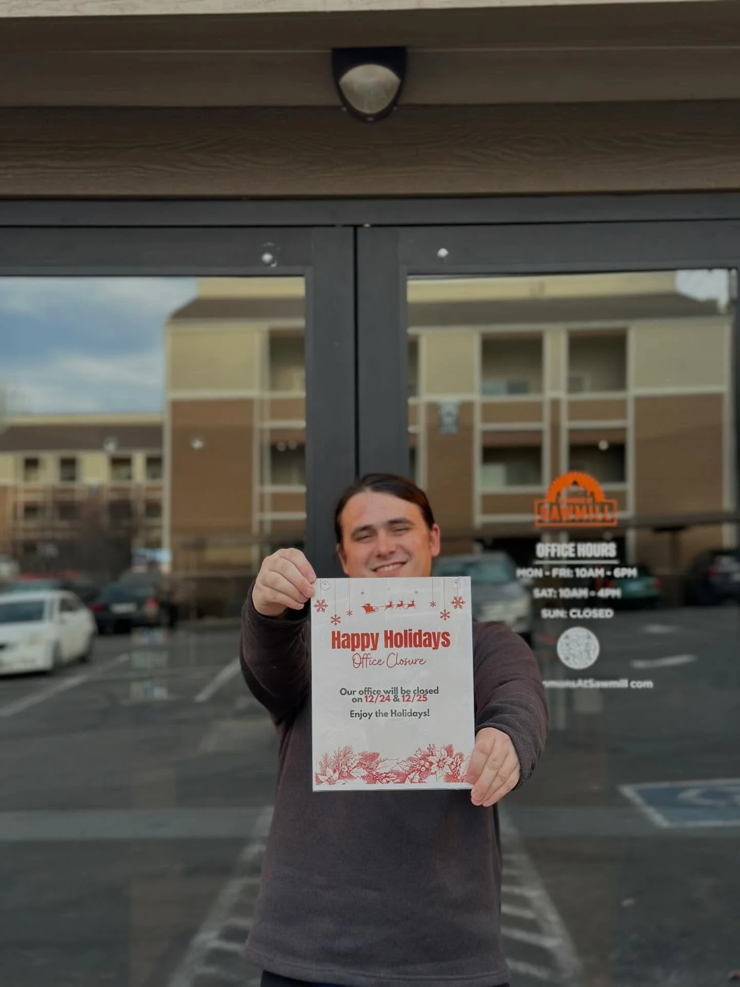 Holiday Hours 🎄🎅

Our office will be closed on 12/24 &amp; 12/25 

For emergencies, you can contact our on-call maintenance at 928.515.3140 🔧

#thecommonsatsawmill #northernarizonauniversity #flagstaff #nau #naubound