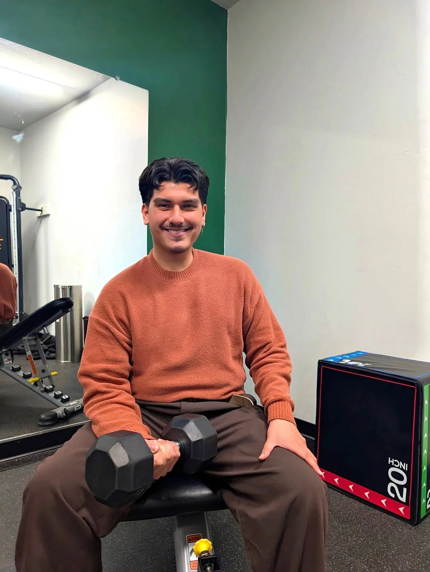 Paint and mirrors? ✅
More upgrades on the way? ✅

Come join us at our 24/7 fitness center and keep an eye out for some awesome upgrades coming later this month!!! ✨ 🏋️

#nauflagstaff #naulumberjacks #flagstaffliving #thecommonsatsawmill #nau