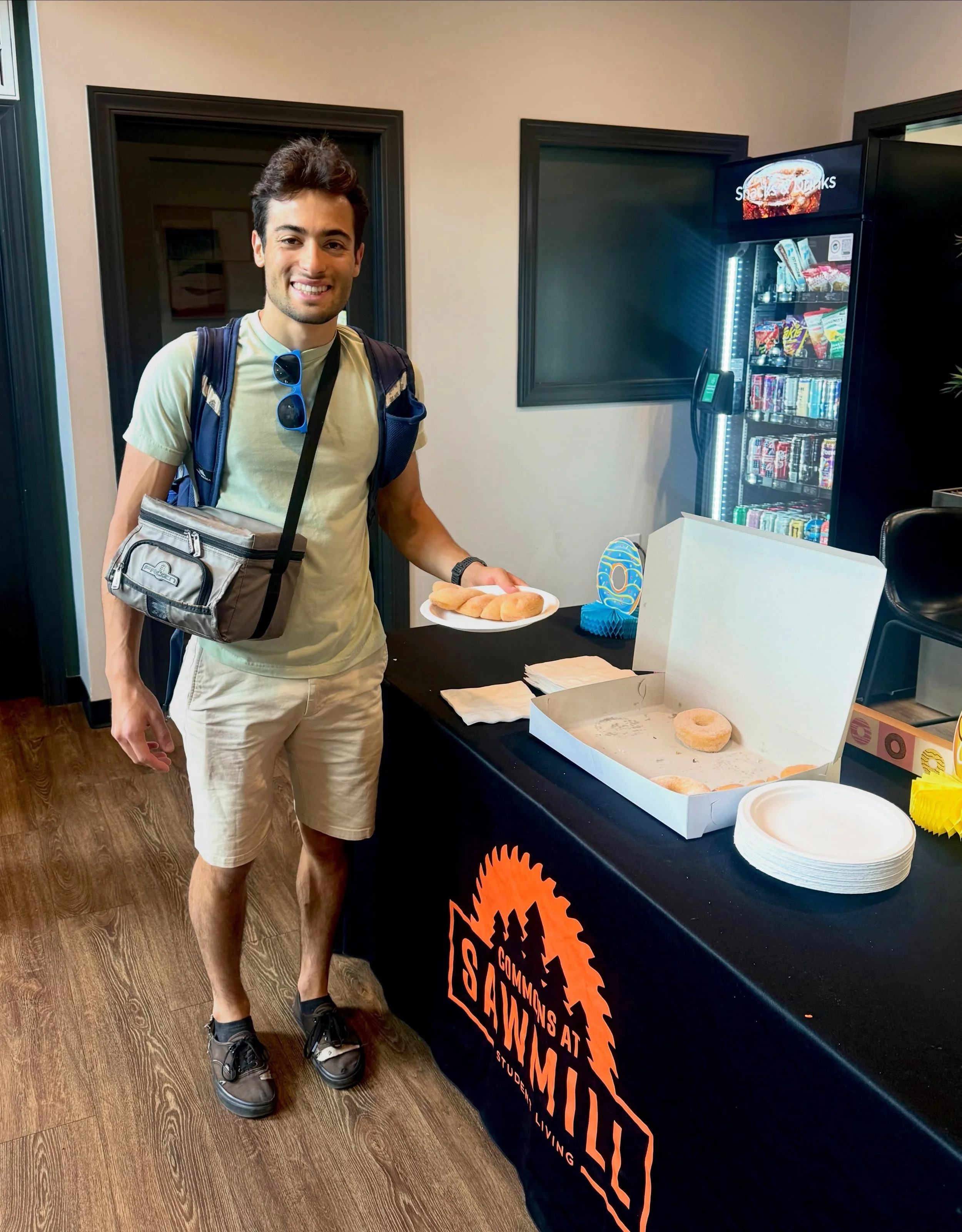 Thank you to all who came out this morning for Donut Friday! 🍩

We always appreciate seeing you guys in the clubhouse, and we wish you all a wonderful weekend! 🫶

And don&rsquo;t forget to stop by on Tuesday for our Waffle Bar!🧇

#flagstaffapartme