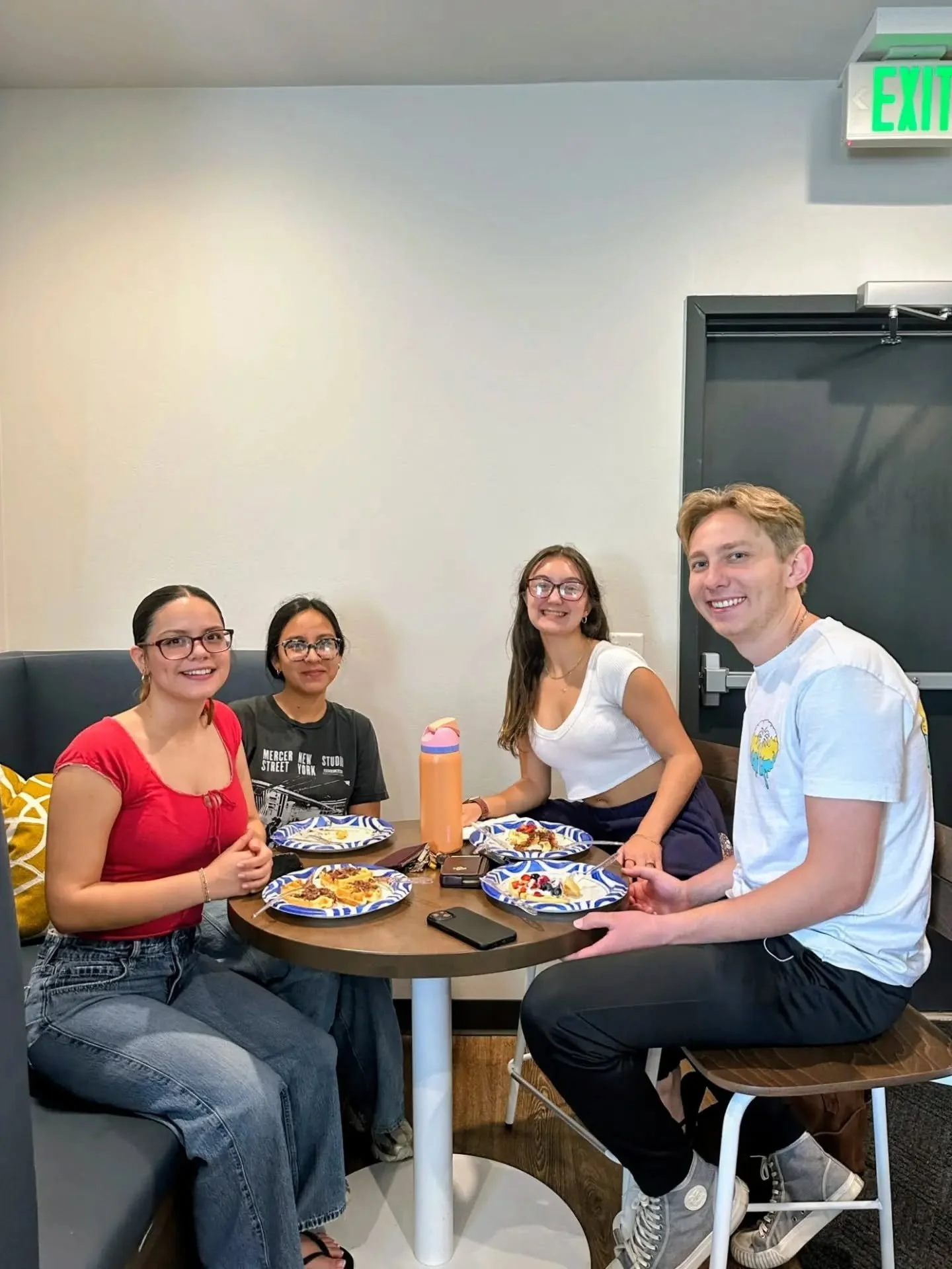 Thank you to everyone who stopped by for our Rate Launch Waffle Bar! 🚀

Leasing for Fall 2027 is officially open! Reach out to us to secure your spot or if you have any questions! 🎉

#thecommonsatsawmill #nau #nauhousing #nau2028 #nau2029
