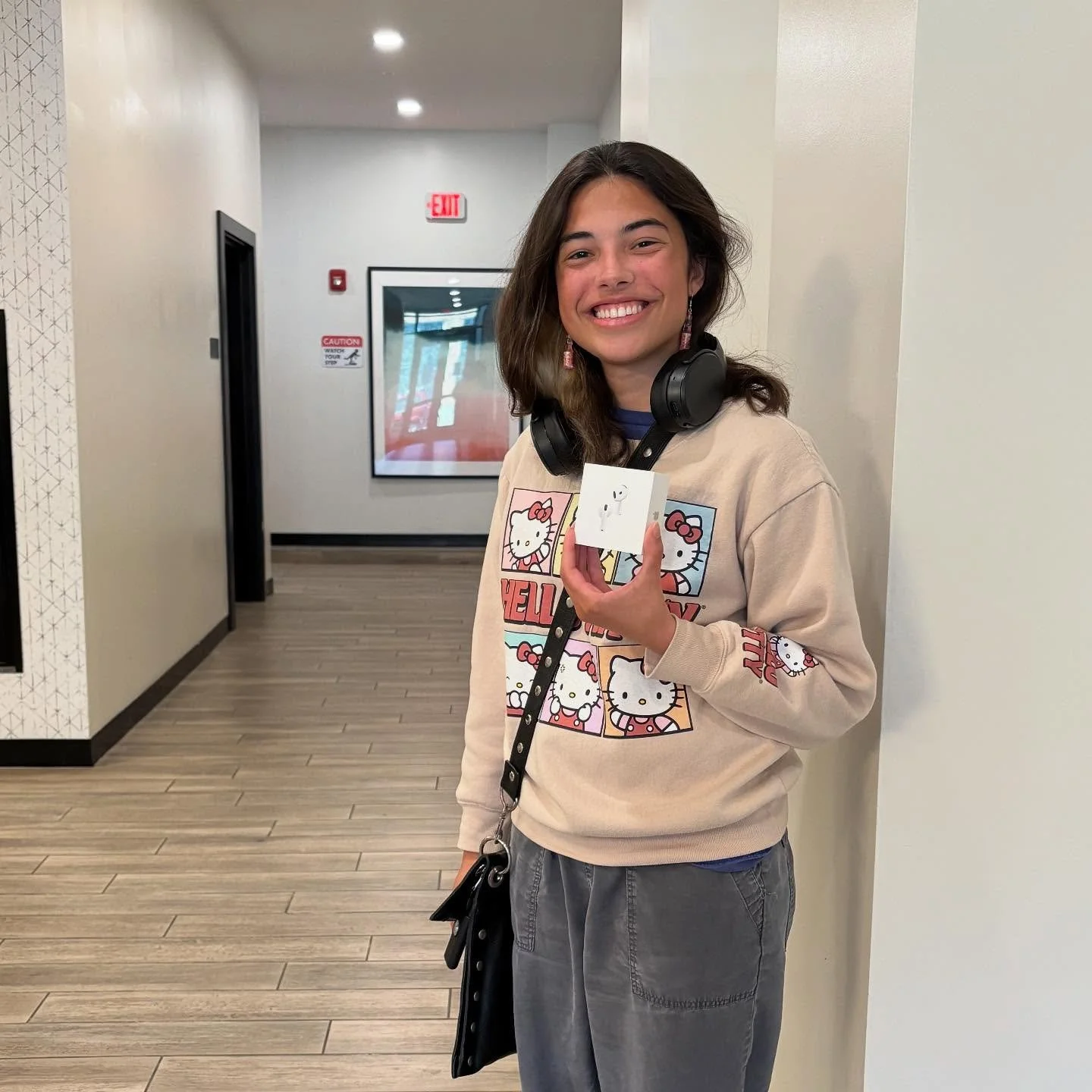Big congrats to our resident Athene for winning a pair of Apple AirPods at our Renewal Fiesta Bash yesterday! π Enjoy your new AirPods, and thank you for choosing to call Ascend RVA home! β€οΈ