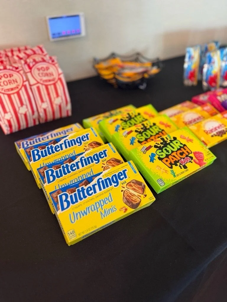 Movie marathons don&rsquo;t get much sweeter than this 🍬😋 

#spookyseason #disneymovies #moviemarathon