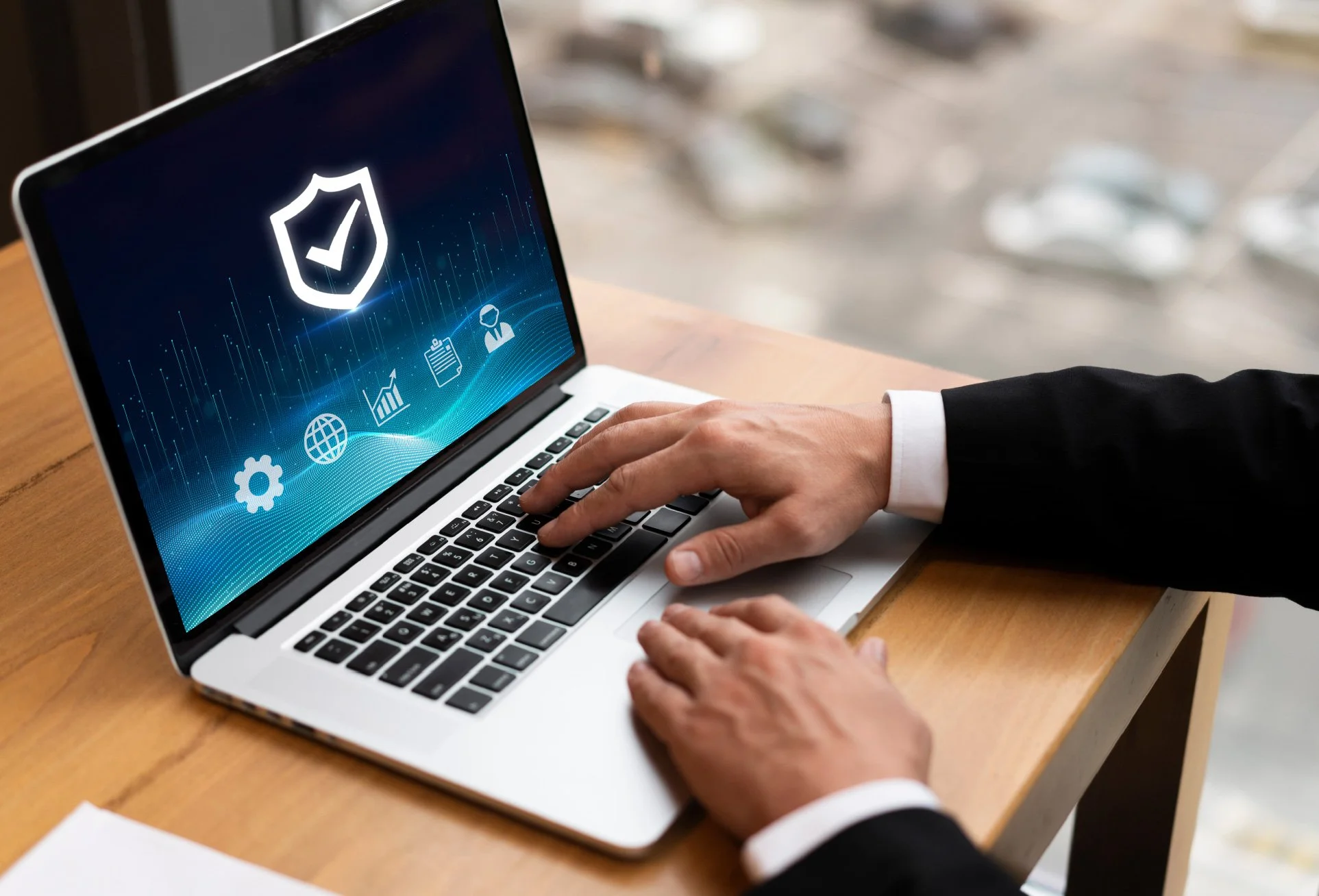 Las amenazas digitales evolucionan, tu información también necesita hacerlo