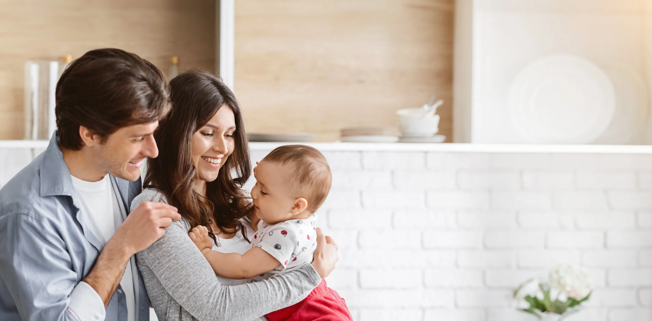 El rol de papá en la estabilidad financiera y el futuro del hogar