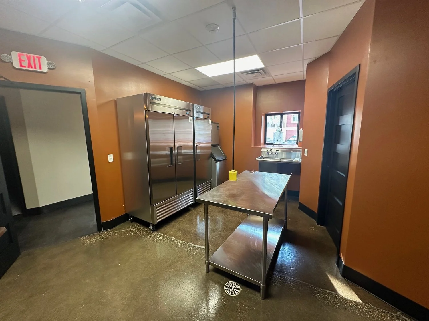catering kitchen.jpeg
