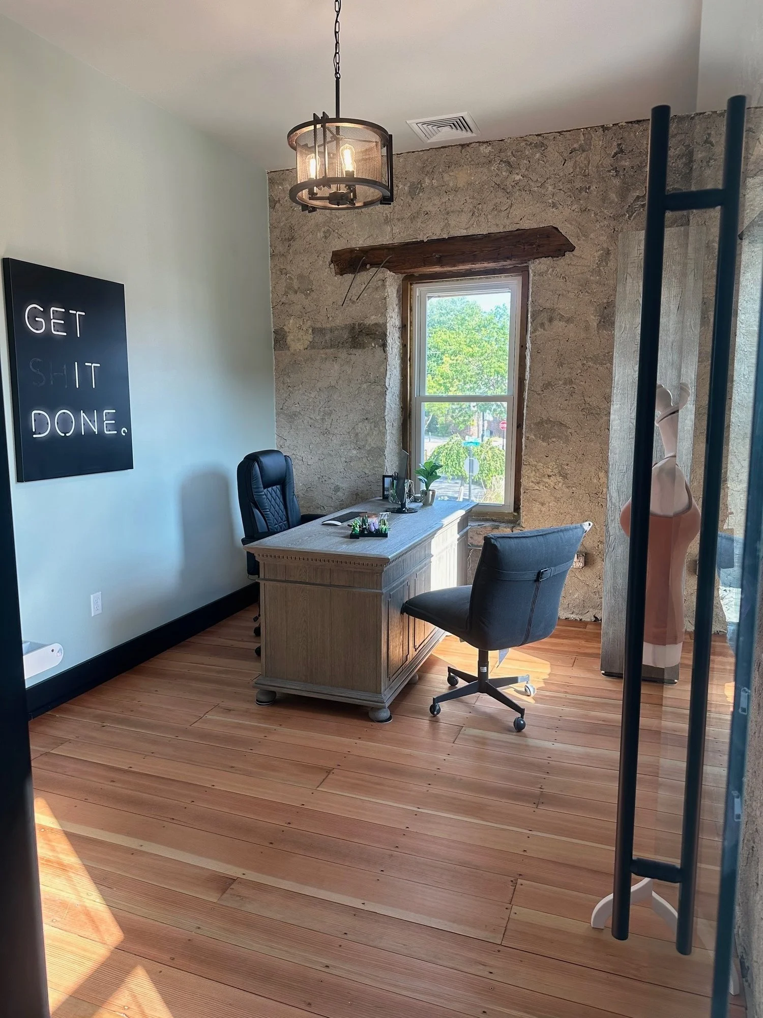 office.jpeg