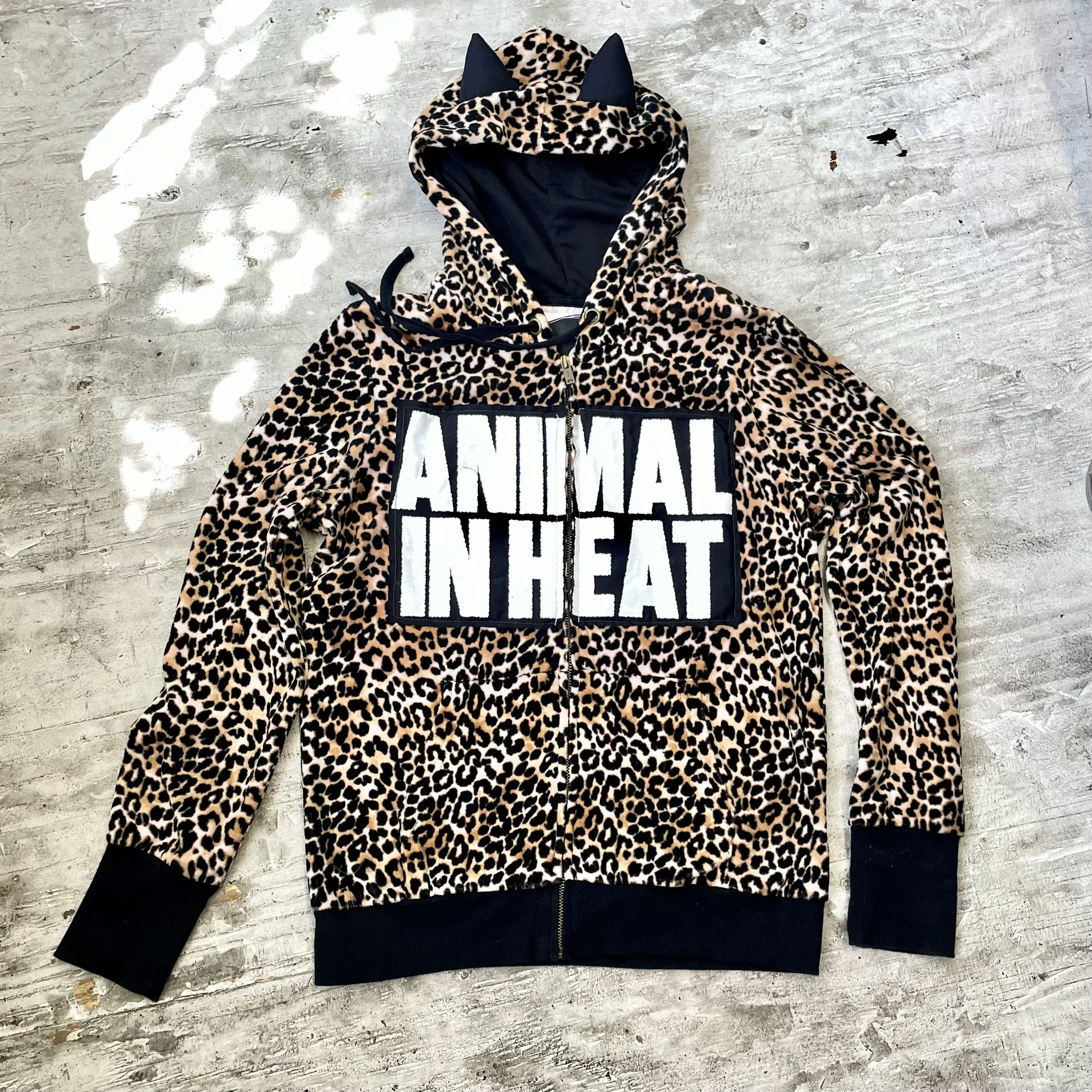 womens XL hoodie w/ears
