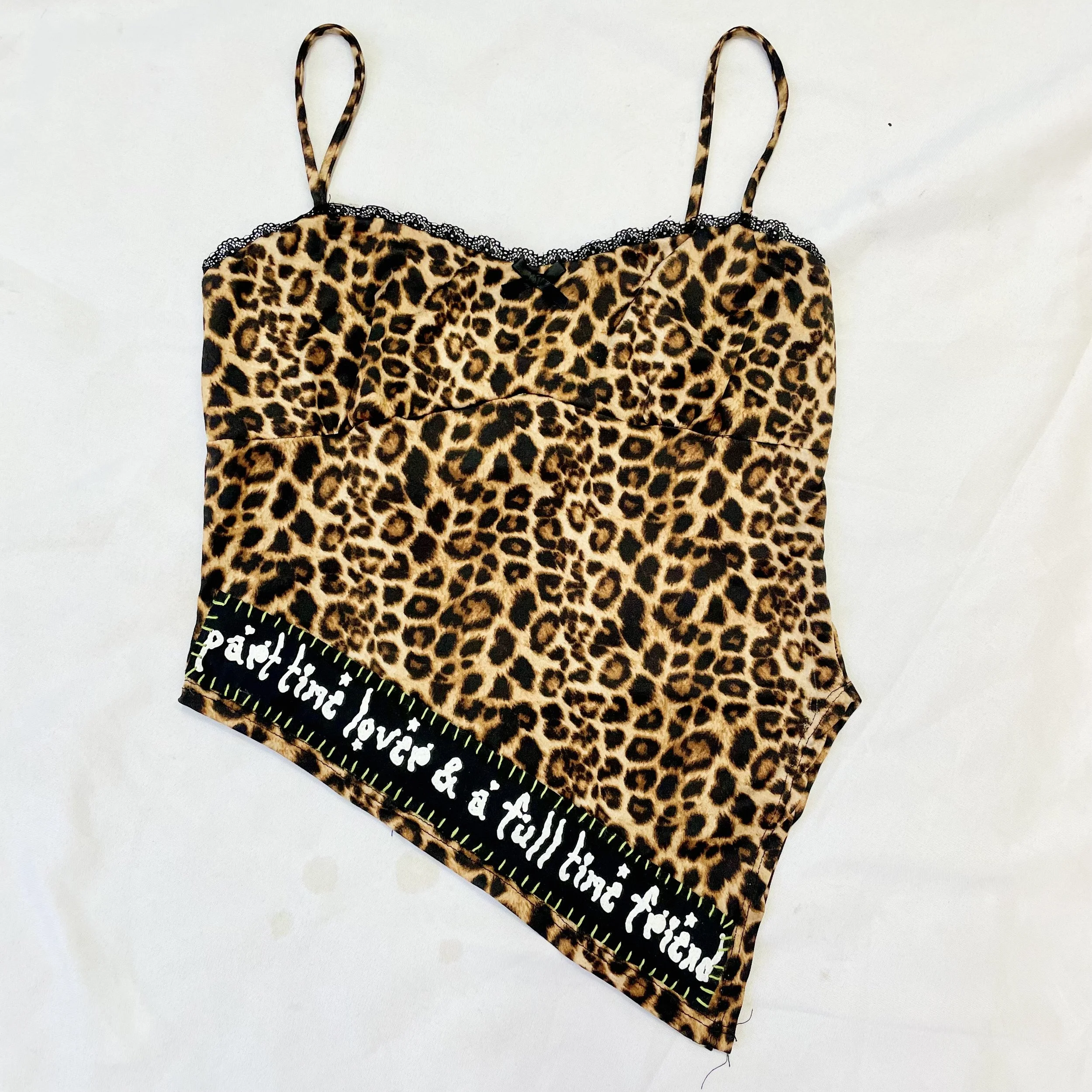 women's S moldy peaches