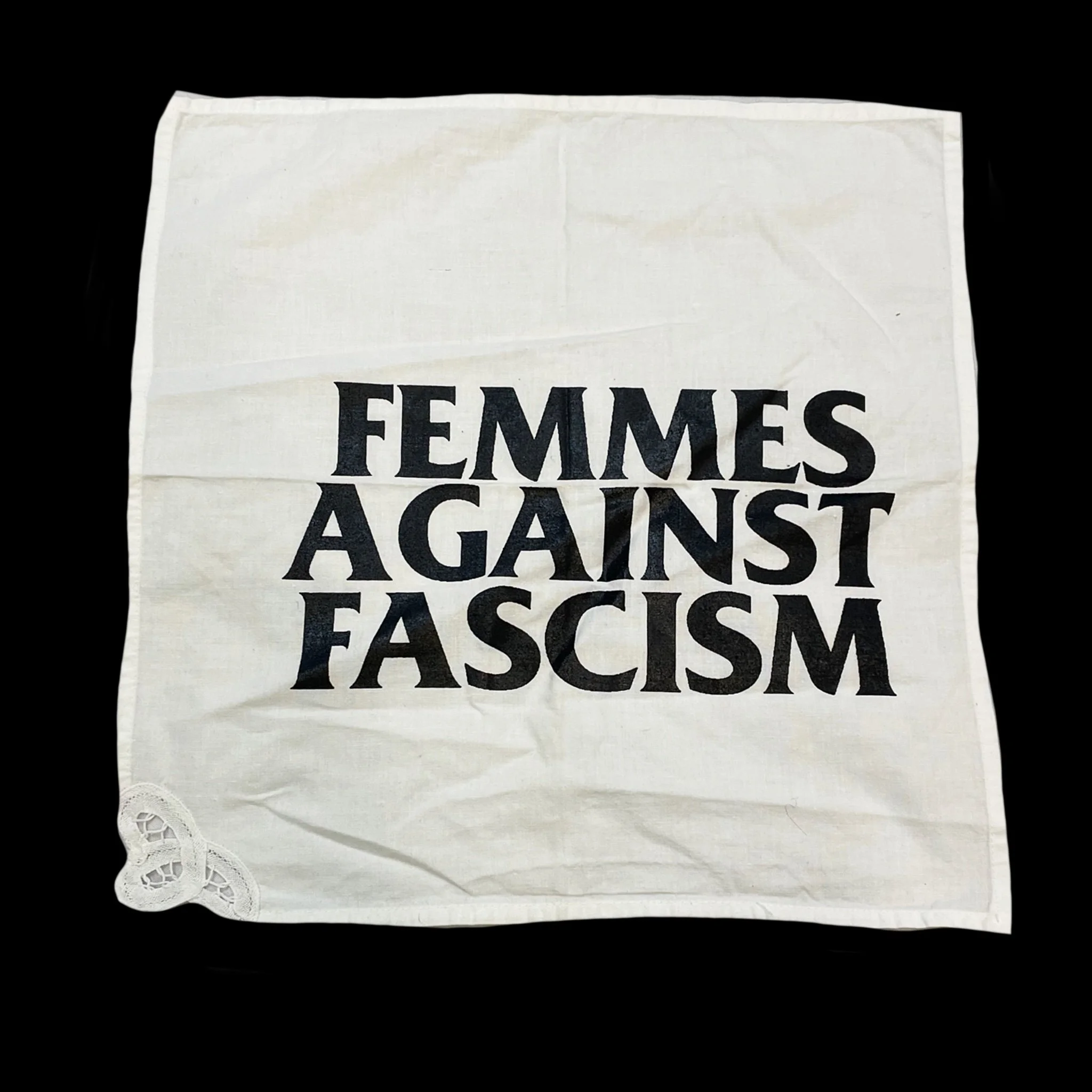 wall hanging/napkin