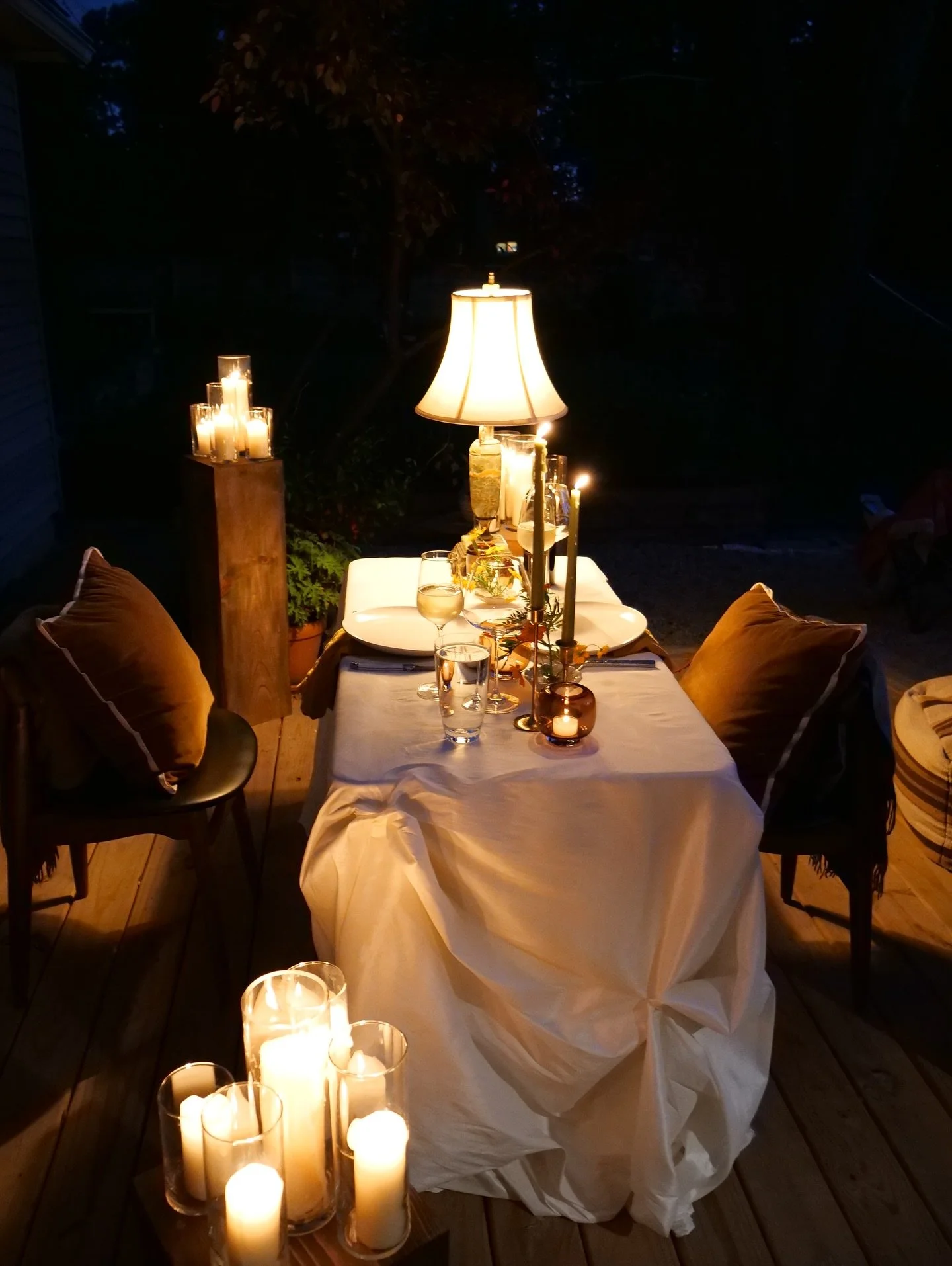 Late summer dining al fresco