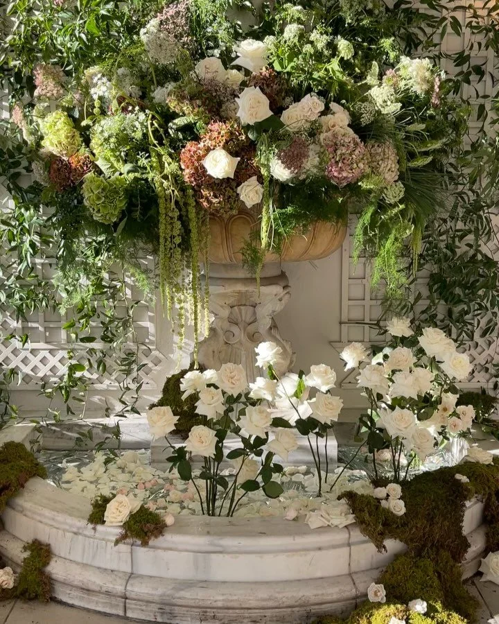 Stepping into a dream state 

@armourhouseweddings @byvinievents