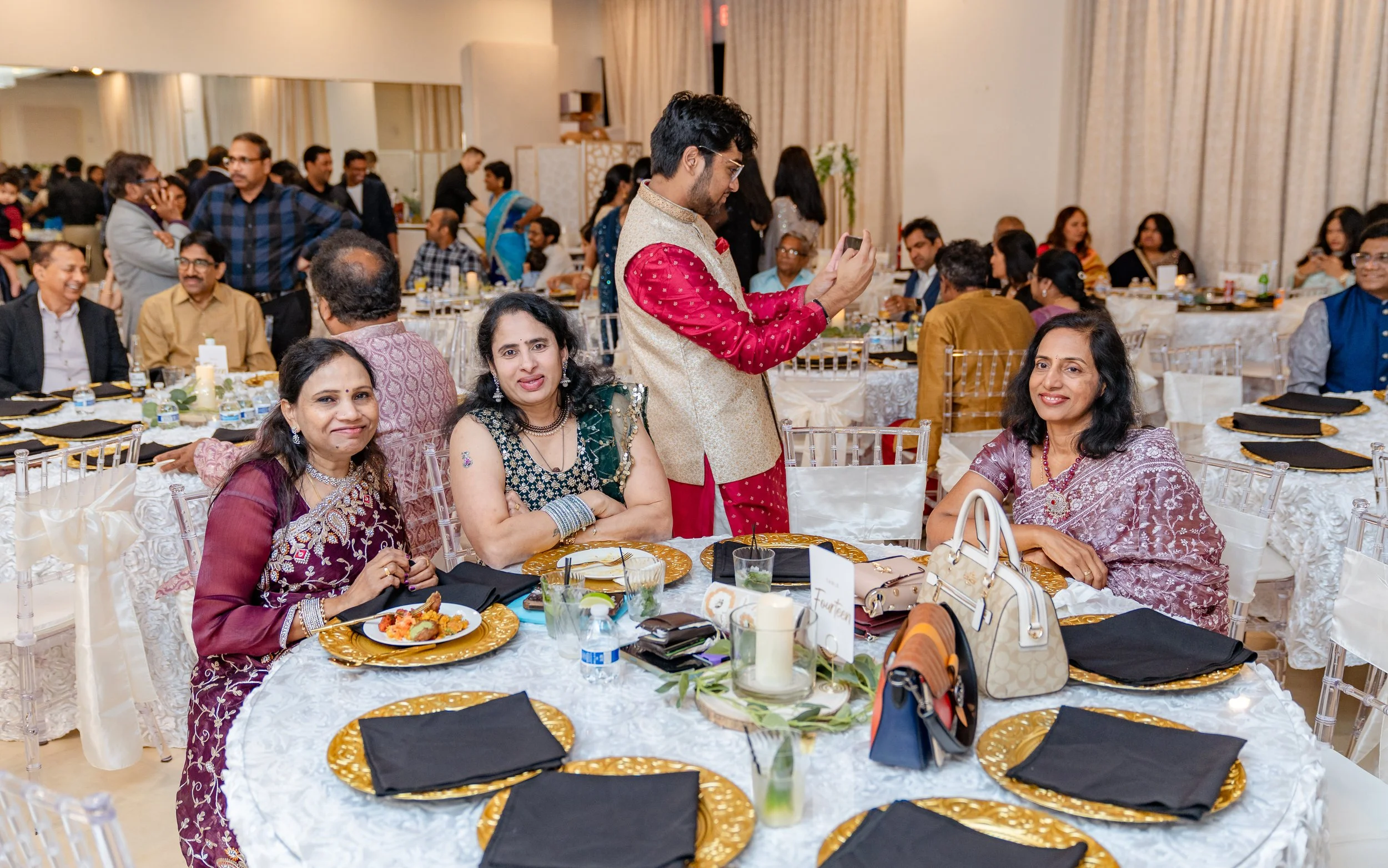 Sanmesh & Vaishnavi Reception-185.jpg