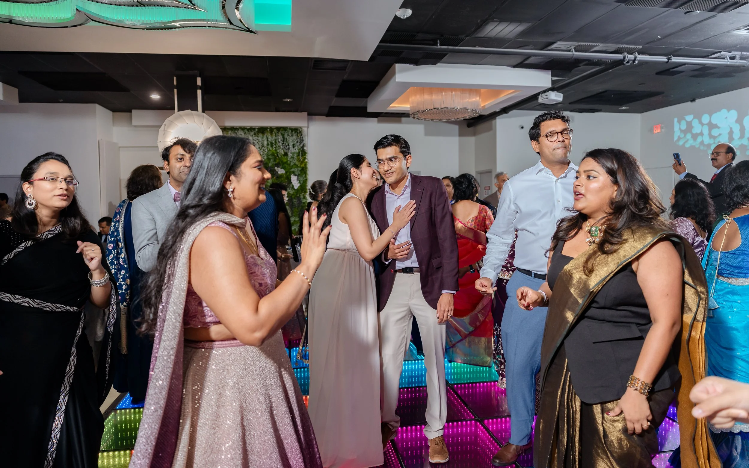 Sanmesh & Vaishnavi Reception-425.jpg