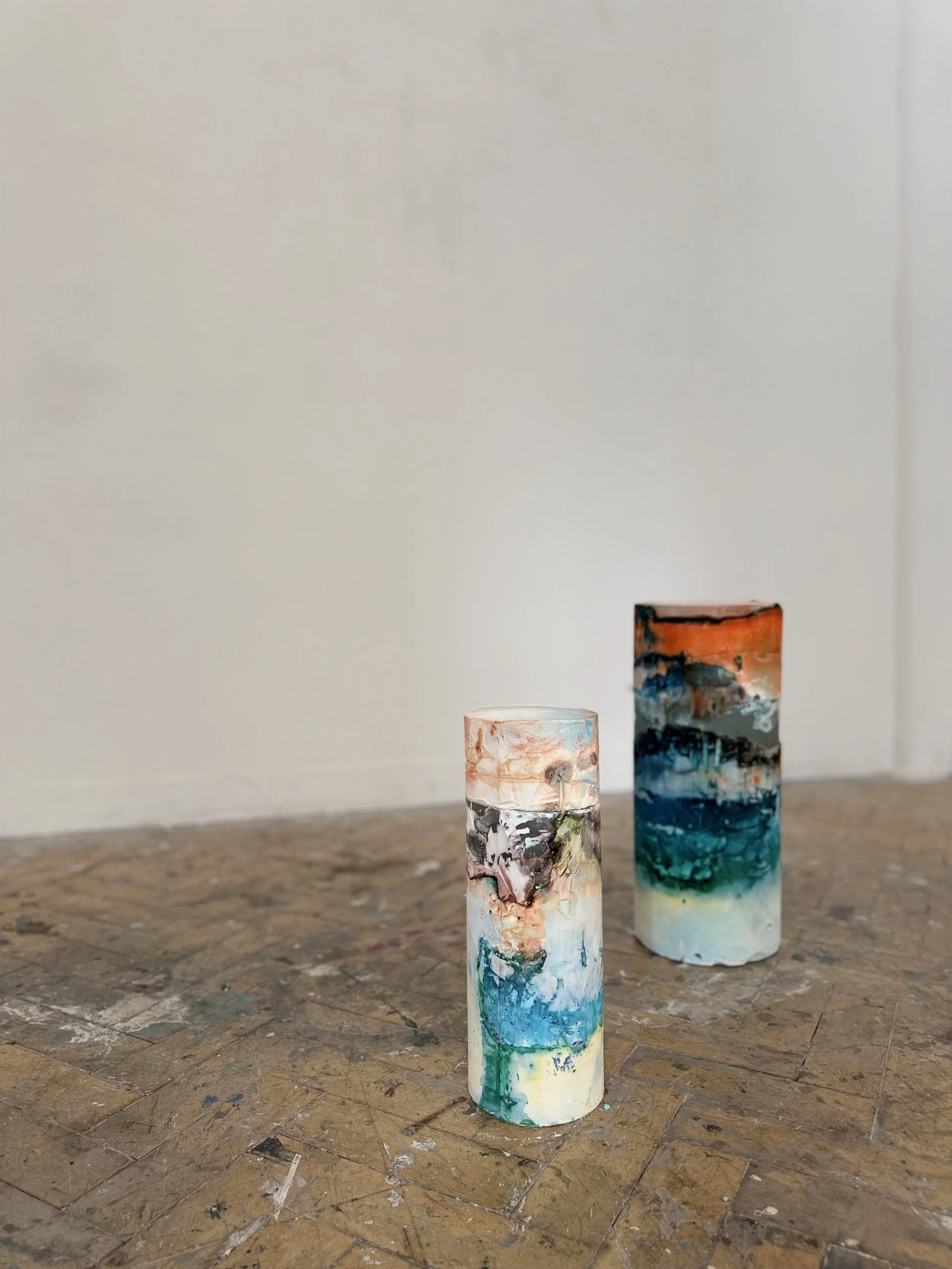 
Underrt Foot | 2026 |
Oil pigments, ink, engraved aqua cast eco resin | 47 x 52 x 52 cm