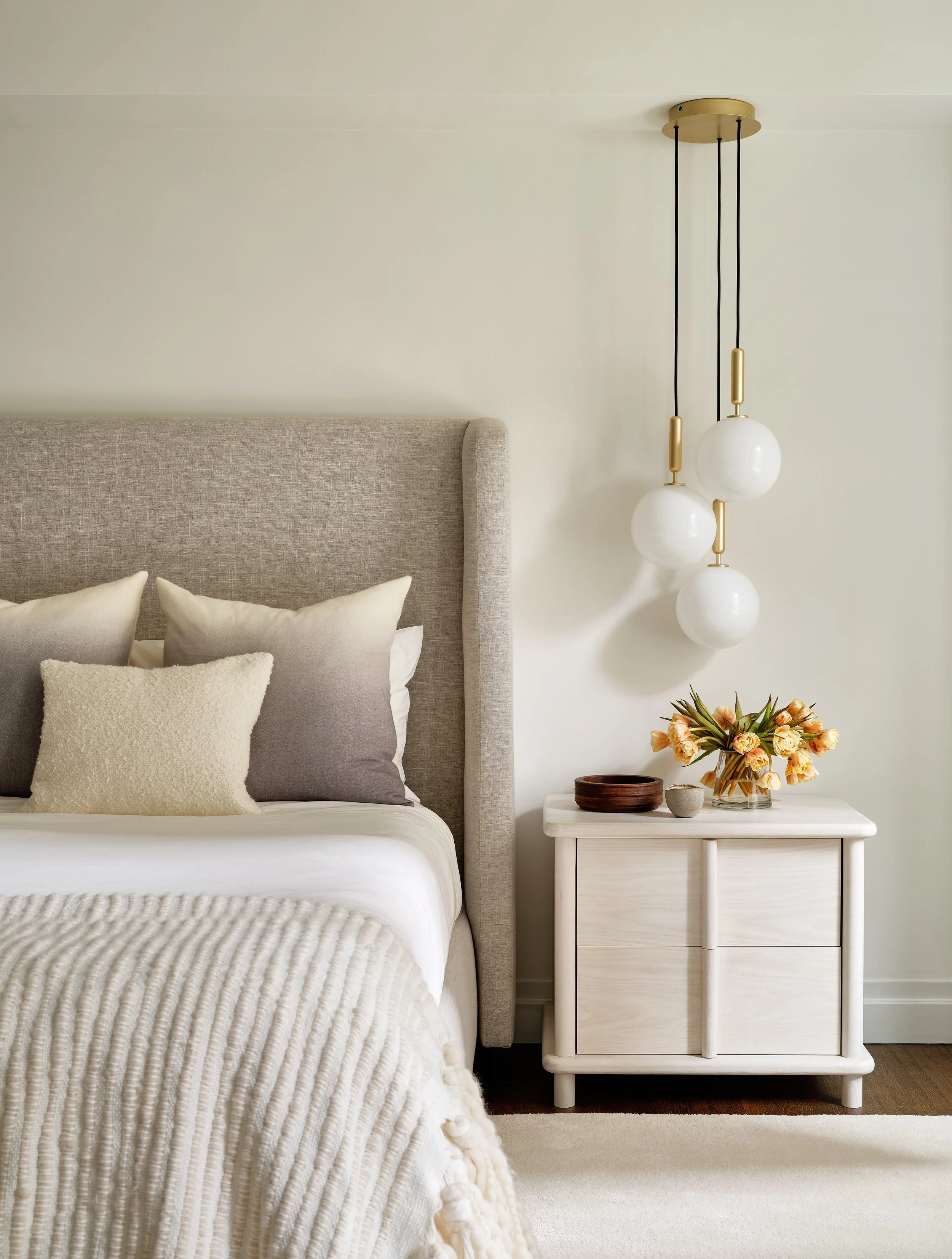 06.+Upper+East+Side+Apartment+by+Chango+&+Co.+-+Primary+Bedroom+Detail.jpg