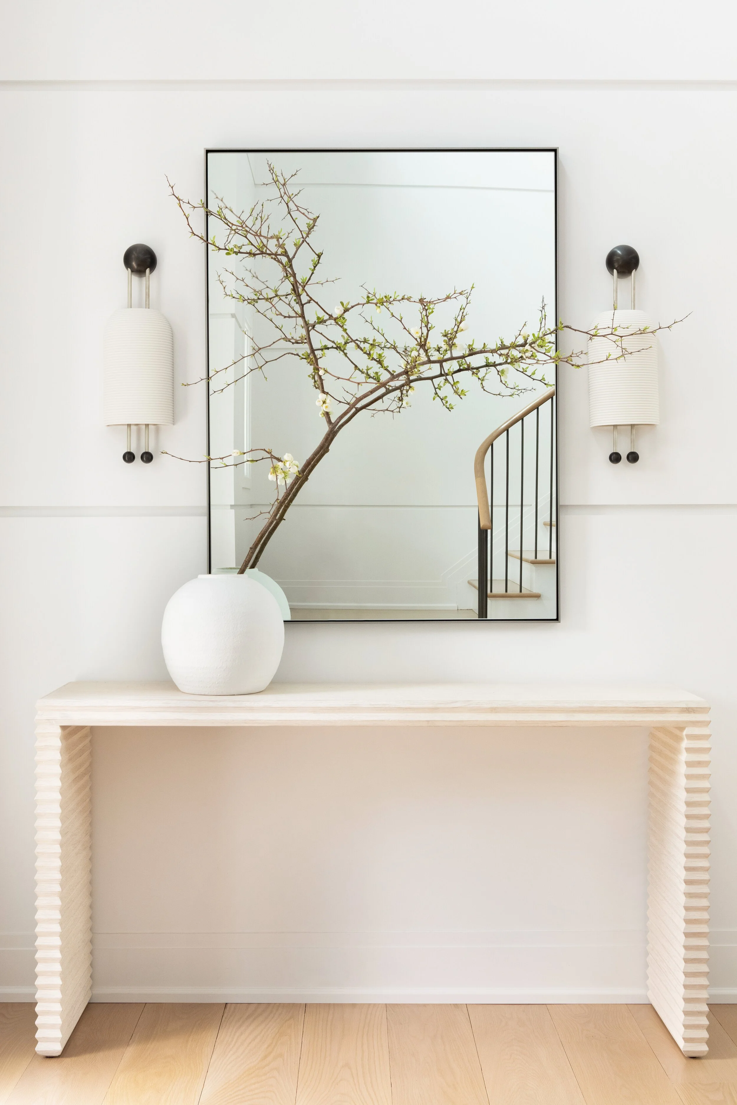04.+Cold+Spring+Harbor+by+Chango+&+Co.+-+Entryway+Detail.jpg