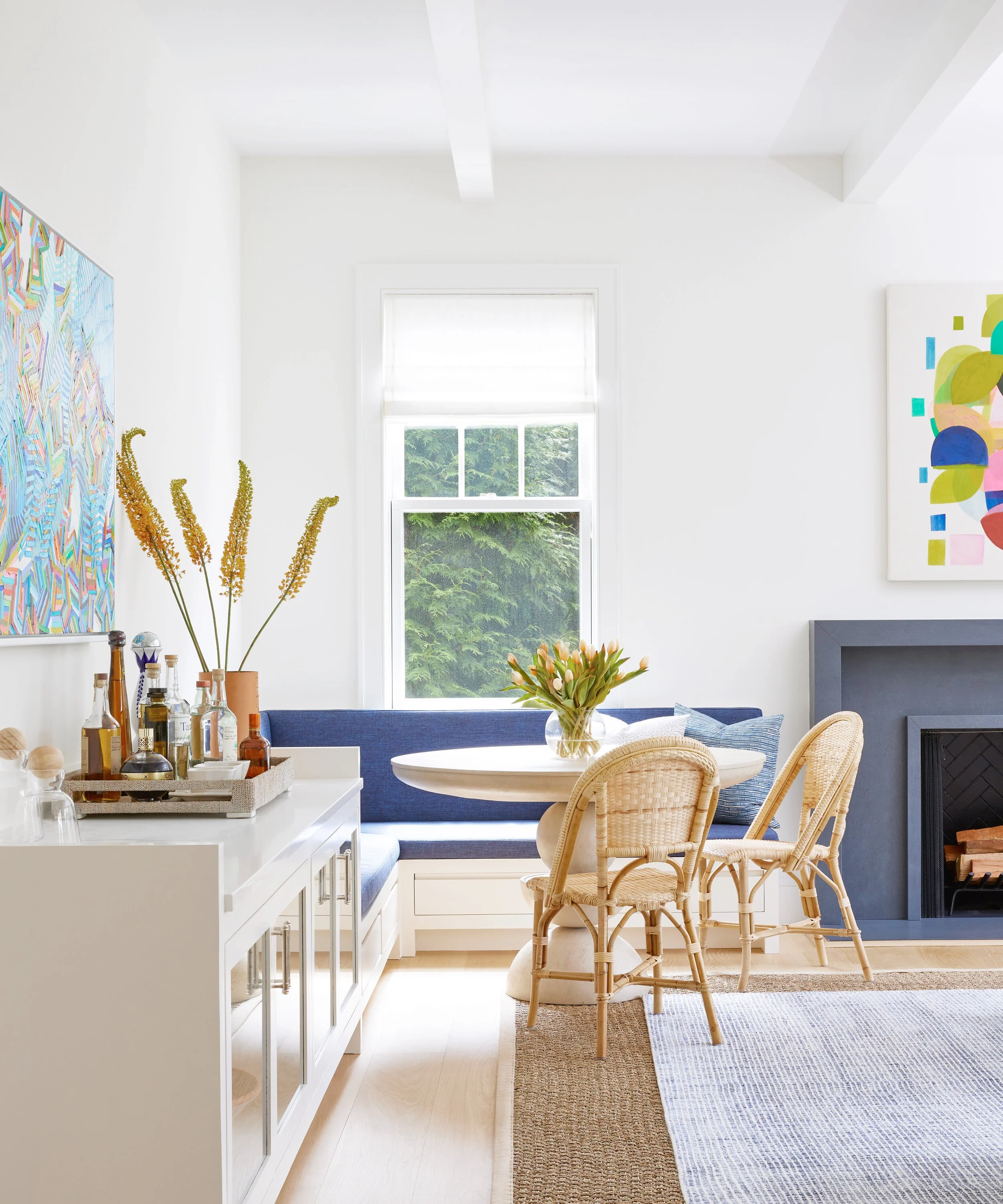 05.+Southampton+Village+by+Chango+&+Co.+-+Breakfast+Nook.jpg