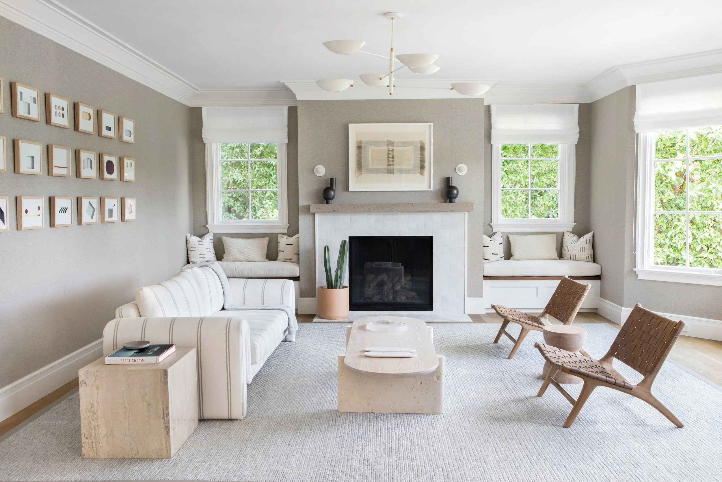 02.+Pacific+Palisades,+L.A.+by+Chango+&+Co.+-+Living+Room.jpg