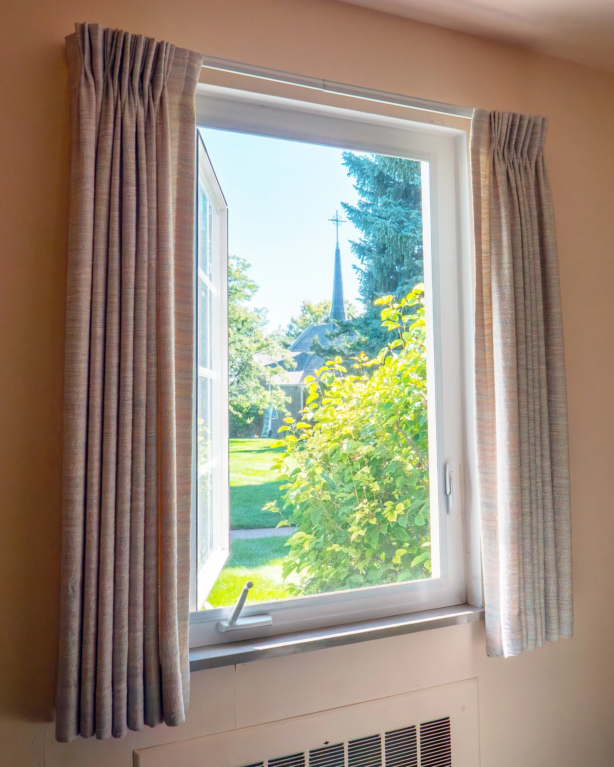Spiritual Retreats in Denver, Colorado — SACRED HEART JESUIT RETREAT HOUSE