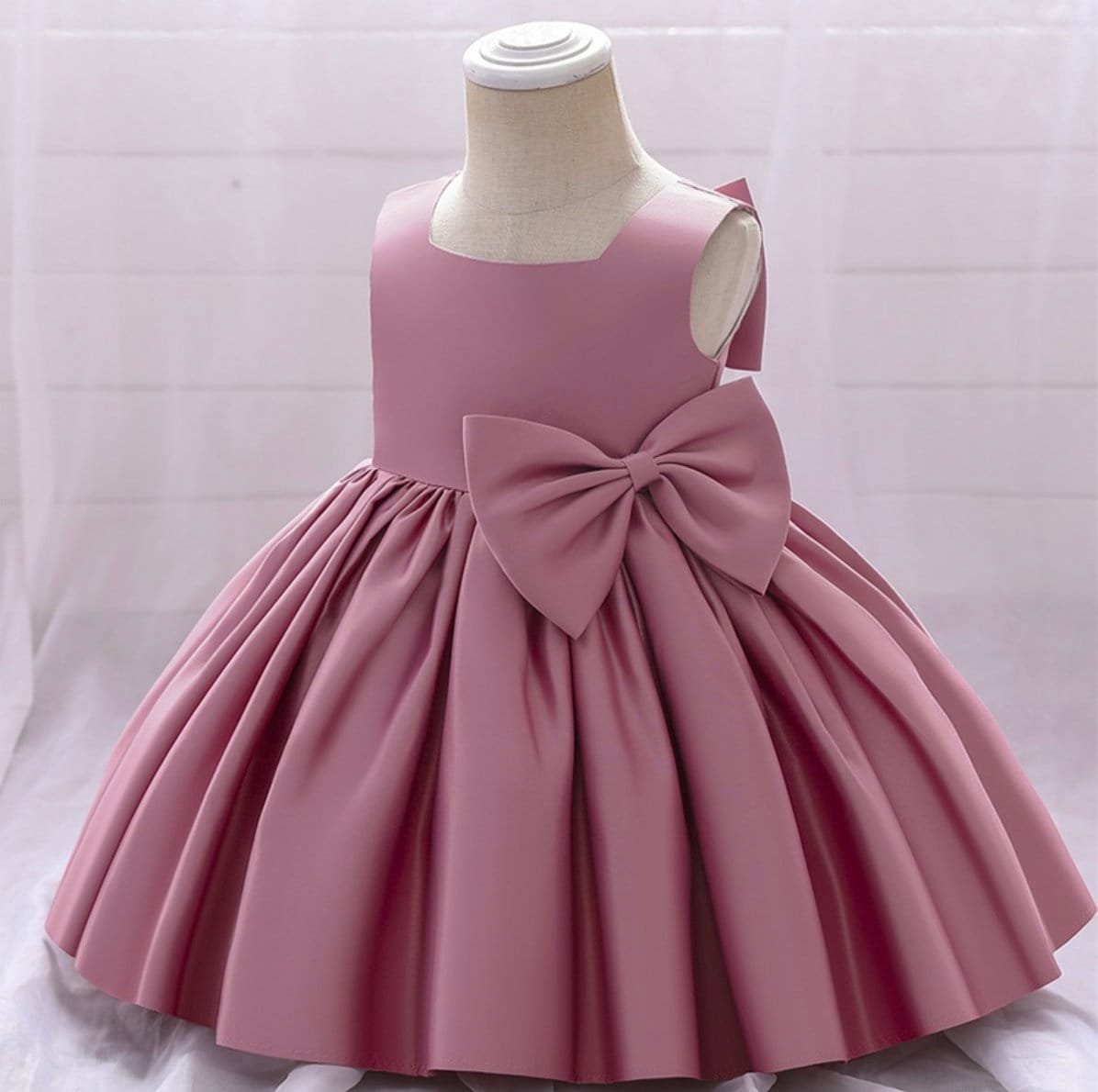 https://i.etsystatic.com/17424102/r/il/d40153/5094694847/il_fullxfull.5094694847_p8i5.jpg